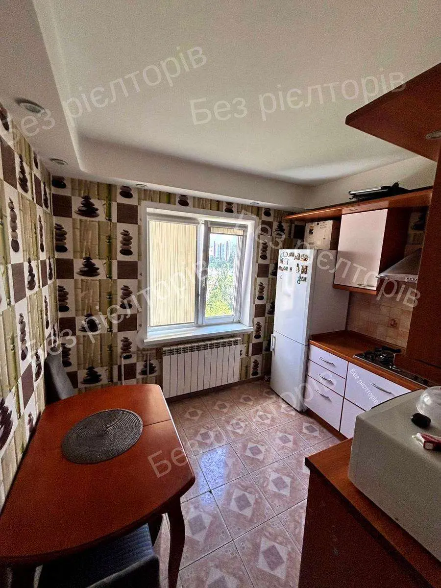 Фото Продаю 2-комнатную квартиру, 52 кв. м, Юрия Шумского ул. 8 Киев, цена: 69800 $, код 4831