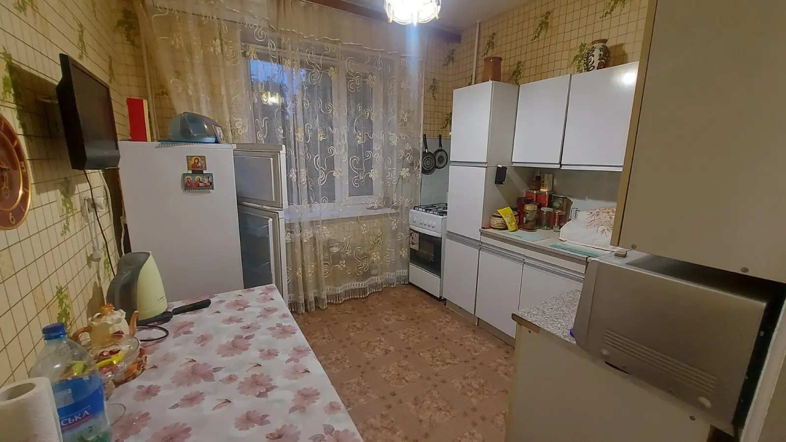 Фото Rent a 2-room apartment, Hryhorovycha-Barskoho Street 7 Kyiv for long-term rent, price: 9000 грн, code 4832
