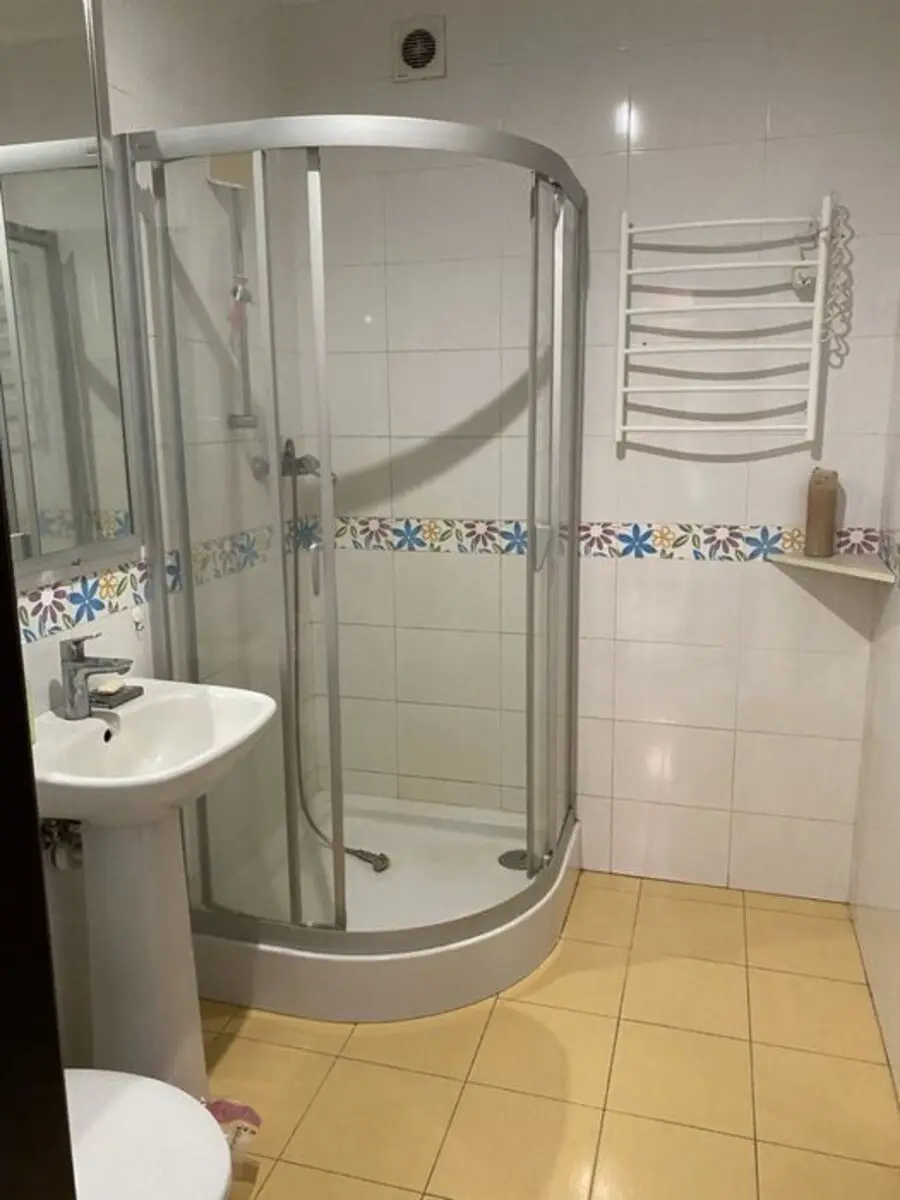 Фото Продаю будинок, 180 кв. м, Садова вул.  Київ, ціна: 184000 $, код 4834