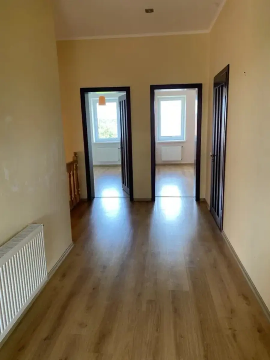Фото Продаю будинок, 180 кв. м, Садова вул.  Київ, ціна: 184000 $, код 4834