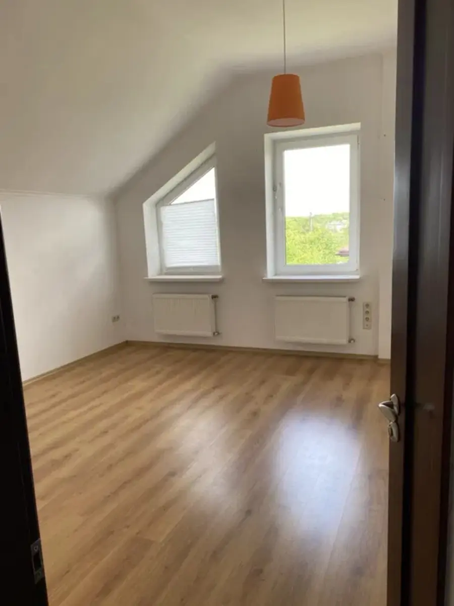 Фото Продаю будинок, 180 кв. м, Садова вул.  Київ, ціна: 184000 $, код 4834