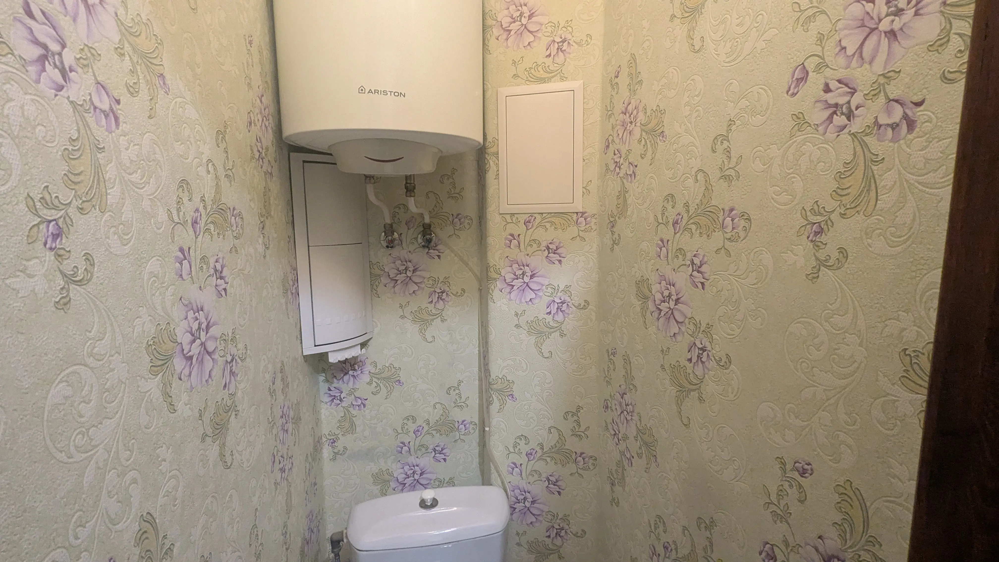 Фото Selling a 2-room apartment, 45.5 sq.m., Chornykh Zaporozhtsiv Street (Korolenka Street) 61а Brovary, price: 63000 $, code 4837