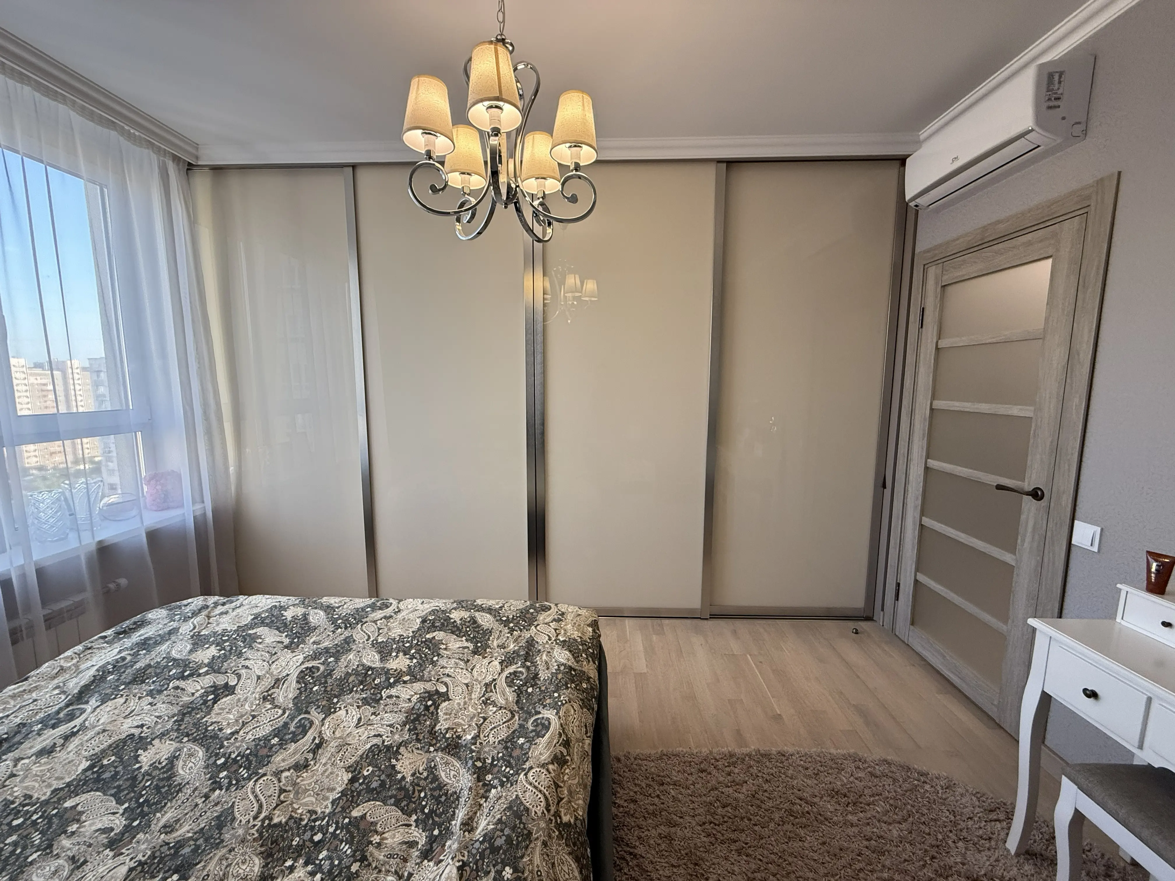 Фото Selling a 1-room apartment, 41 sq.m., Dragomanova Street 10 Kyiv, price: 105000 $, code 4840