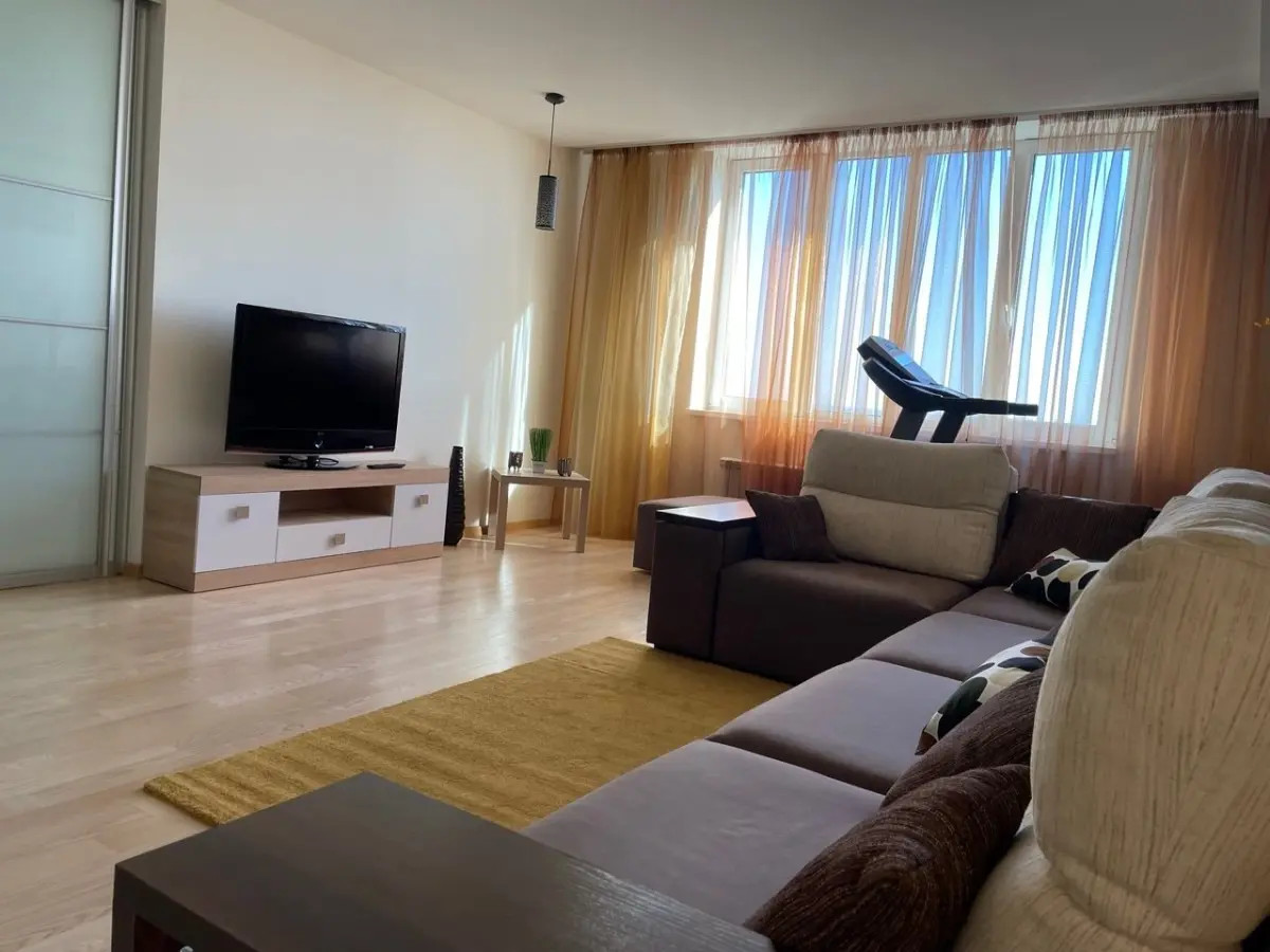 Фото Rent a 2-room apartment, Mykoly Bazhana Avenue 1м Kyiv for long-term rent, price: 22000 UAH, code 4843
