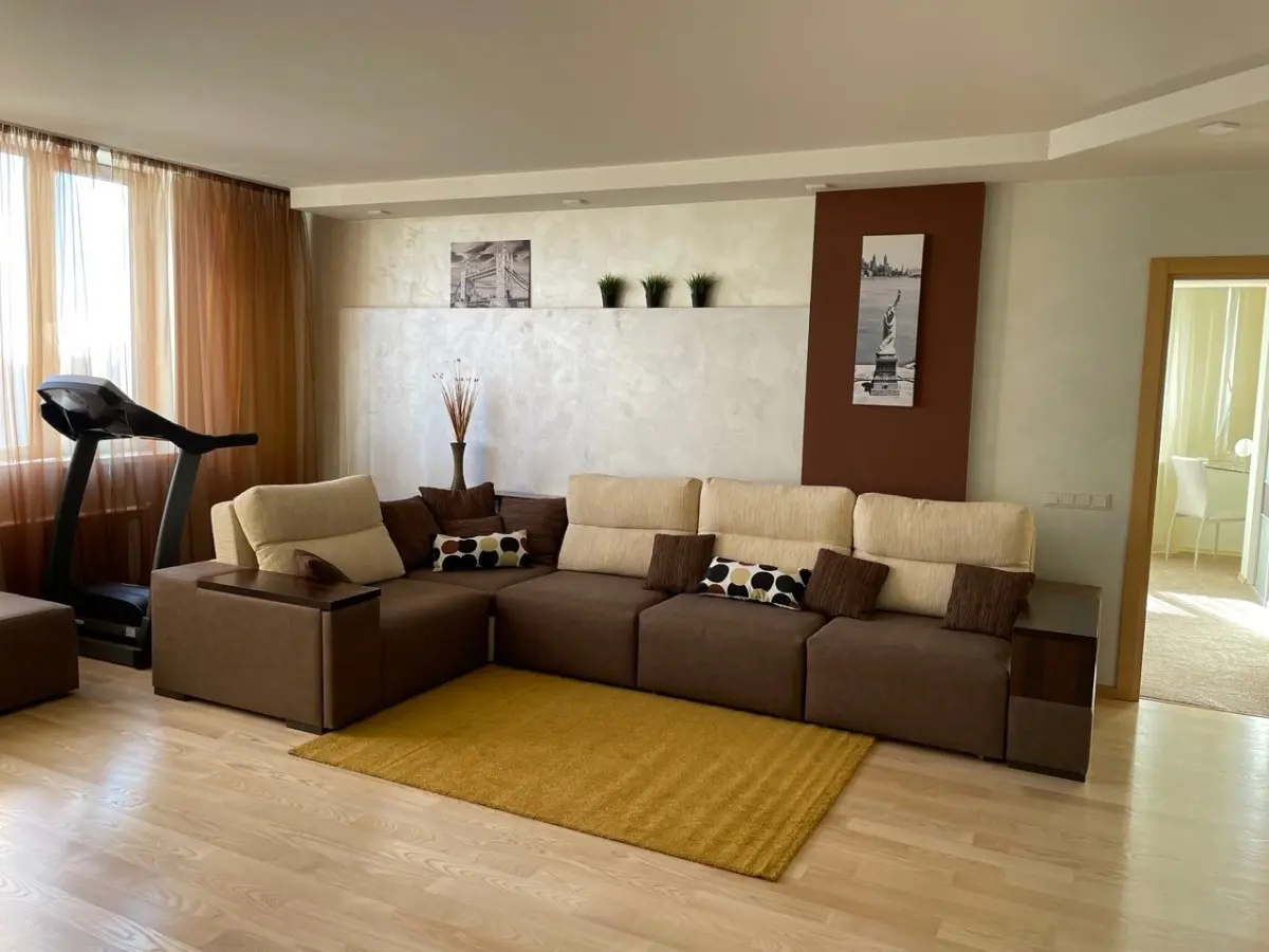Фото Rent a 2-room apartment, Mykoly Bazhana Avenue 1м Kyiv for long-term rent, price: 22000 UAH, code 4843