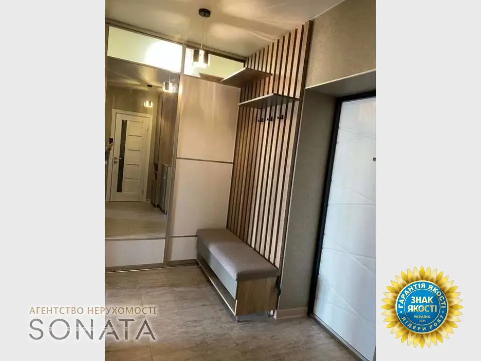 Фото Продаю 1 кімнатну квартиру, 54 кв. м, Байди Вишневецького вул. (Свердлова)  Черкаси, ціна: 85000 $, код 4855