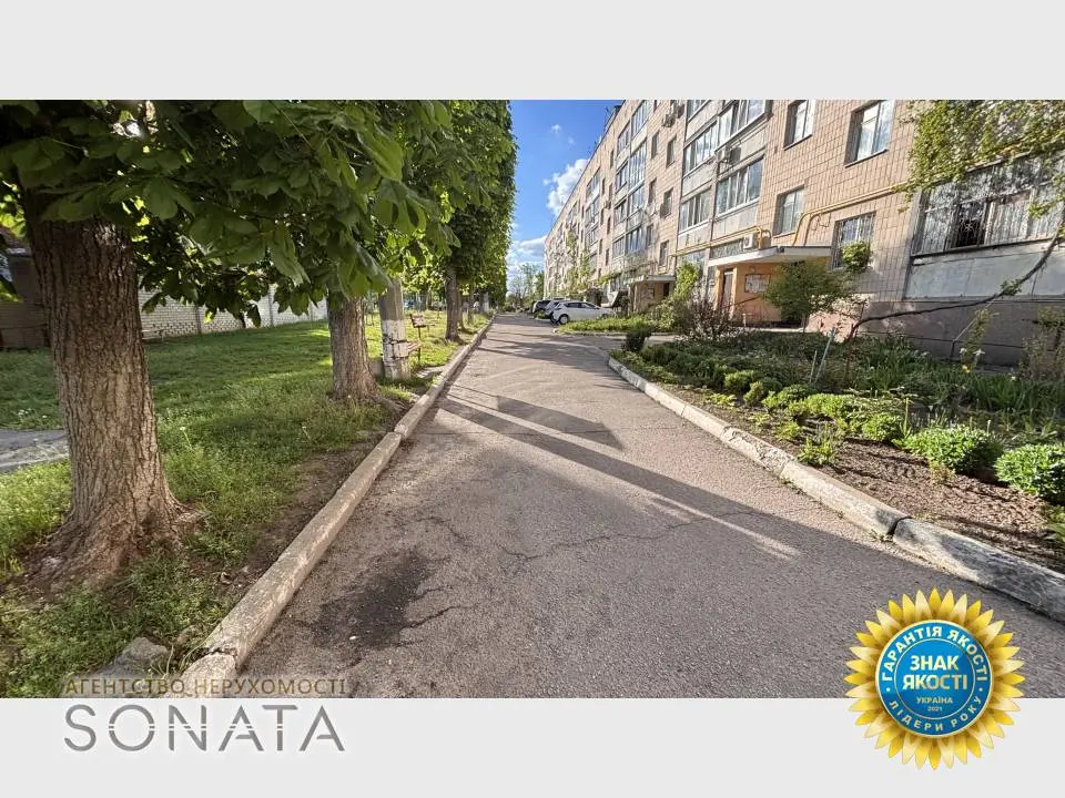 Фото Продаю 2 кімнатну квартиру, 52 кв. м, Праведниці Шулежко вул. (Пушкіна) 153 Черкаси, ціна: 56000 $, код 4858