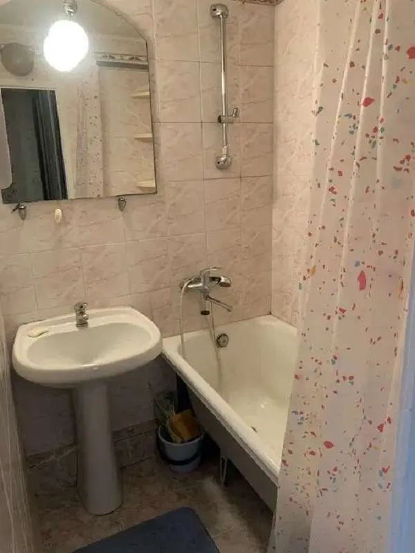 Фото Rent a 1-room apartment, Pavla Tychyny Avenue 20 Kyiv for long-term rent, price: 12500 UAH, code 4860