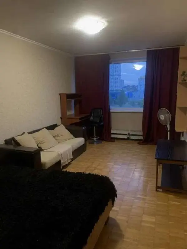 Фото Rent a 1-room apartment, Pavla Tychyny Avenue 20 Kyiv for long-term rent, price: 12500 UAH, code 4860