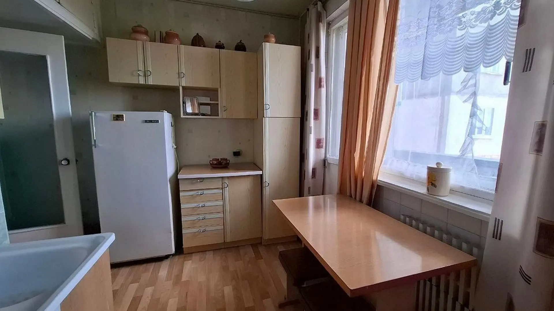 Фото Продаю 4 кімнатну квартиру, 83 кв. м, Гвардійців-Широнінців вул. 51 Харків, ціна: 42000 $, код 4869
