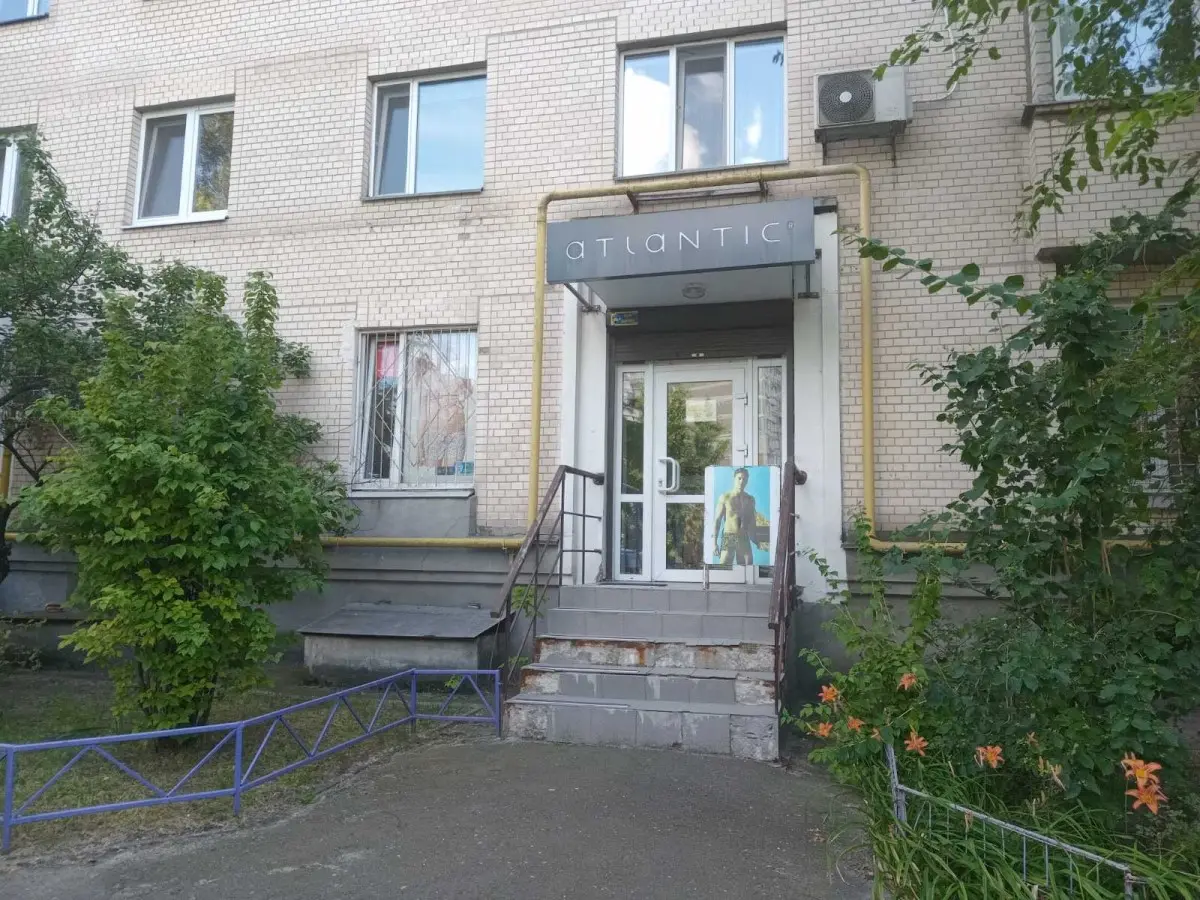 Фото Продаю комерційну нерухомість, 115 кв. м, Анни Ахматової вул. 7/15 Київ, ціна: 165000 $, код 4875