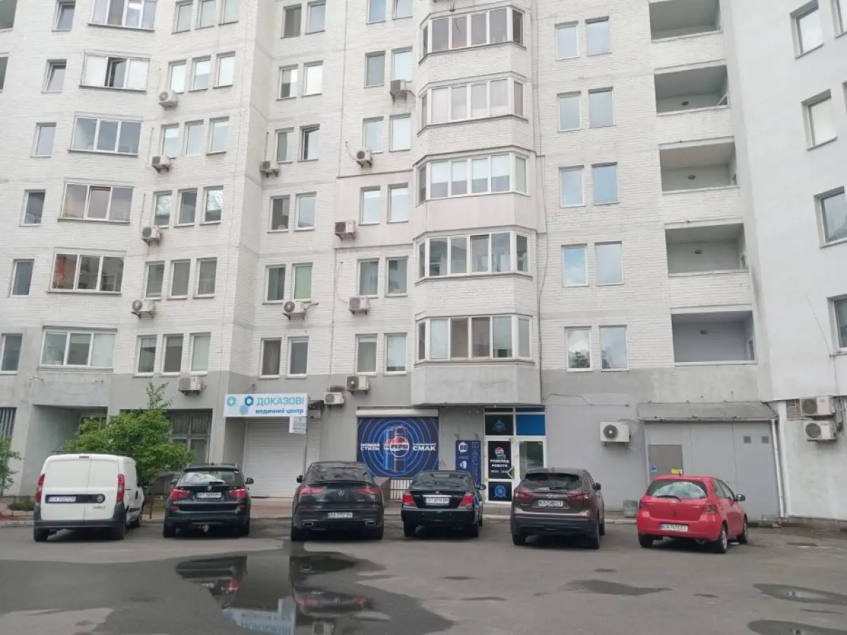Фото Оренда торгівельної площі, Миколи Бажана просп. 14 Київ в довгострокову оренду, ціна: 1500 $, код 4876