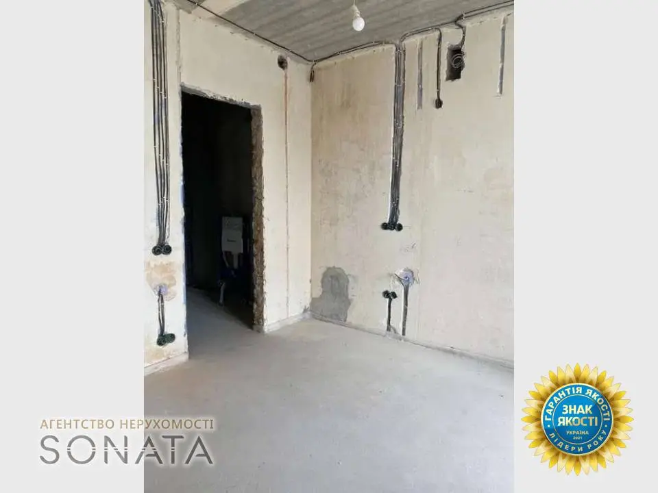 Фото Selling a 2-room apartment, 76 sq.m., Baidy Vyshnyvetskoho Street  Cherkasy, price: 75600 $, code 4887