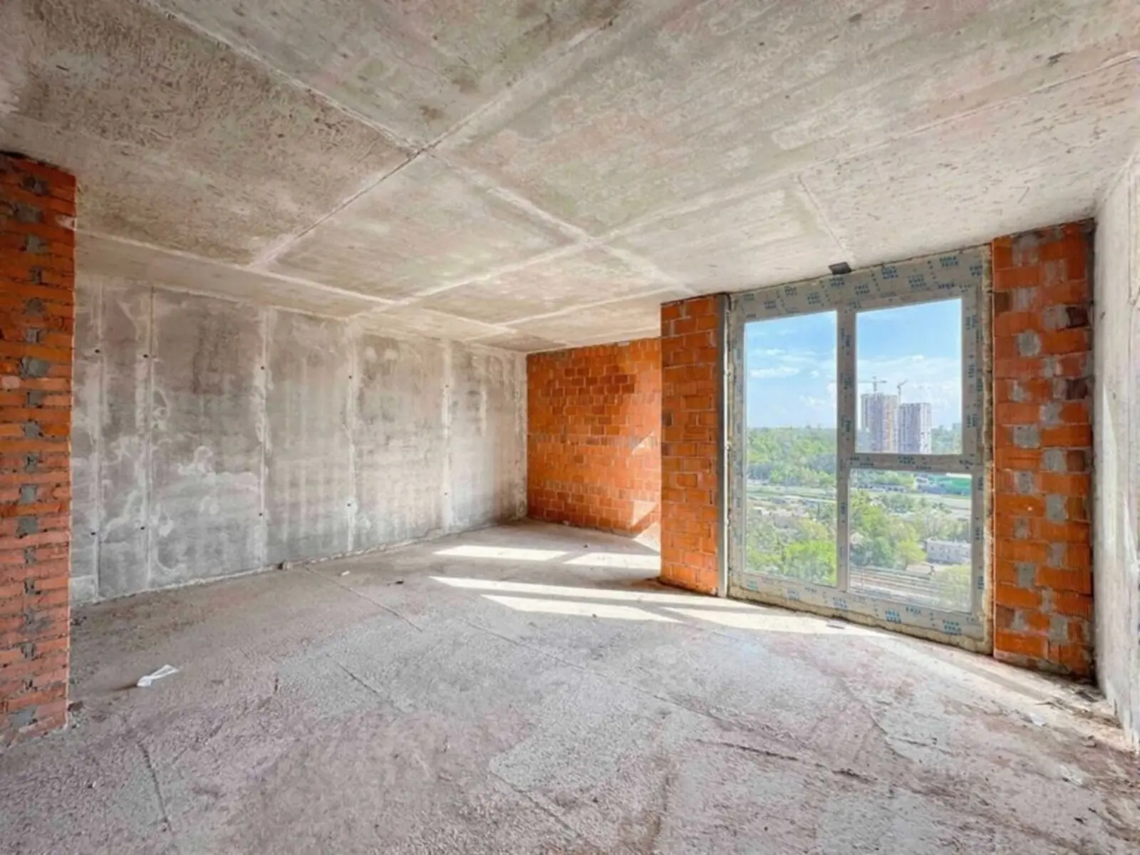Фото Продаю 1-комнатную квартиру, 62 кв. м, Железнодорожное шоссе  Киев, цена: 130000 $, код 4894