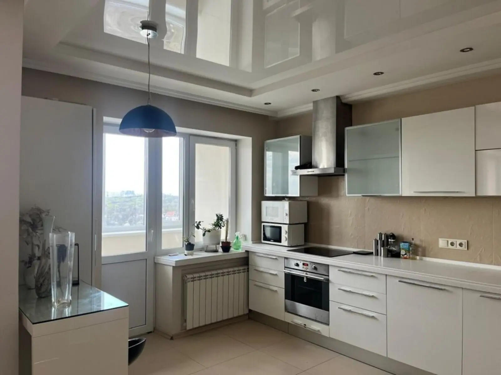Фото Selling a 4-room apartment, 123 sq.m., Nauky Avenue  Kyiv, price: 215000 $, code 4897