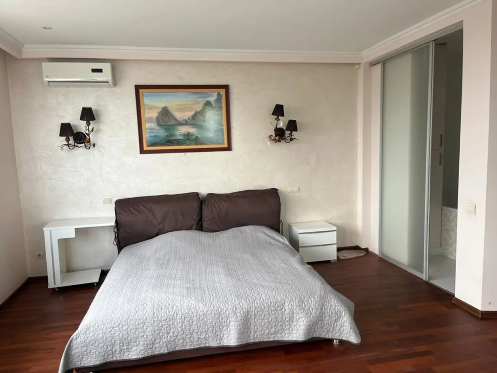 Фото Selling a 4-room apartment, 123 sq.m., Nauky Avenue  Kyiv, price: 215000 $, code 4897