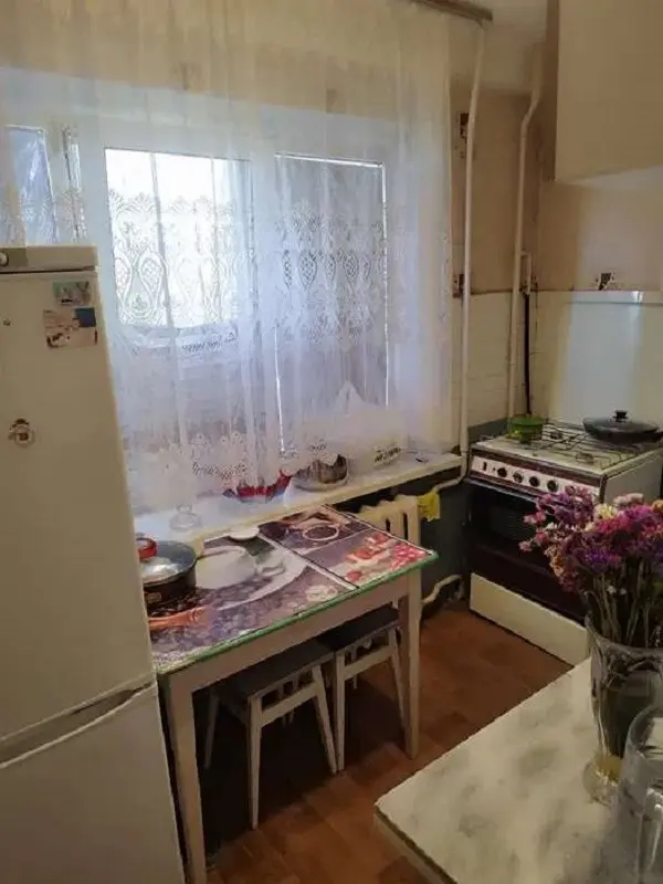 Фото Продаю 2 кімнатну квартиру, 46 кв. м, Воскресенський просп. (Перова) 25 Київ, ціна: 50000 $, код 4900