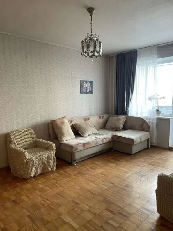 Фото Продаю 1 кімнатну квартиру, 42 кв. м, Миколи Закревського вул. (Милославська) 19 Київ, ціна: 48800 $, код 4904