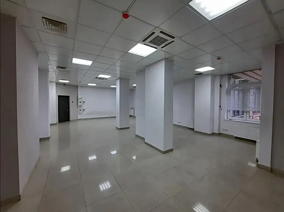 Фото Rent an office, Poltavska Street 10 Kyiv for long-term rent, price: 35000 UAH, code 4905