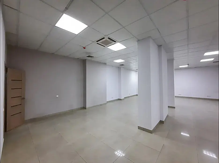 Фото Rent an office, Poltavska Street 10 Kyiv for long-term rent, price: 35000 UAH, code 4905