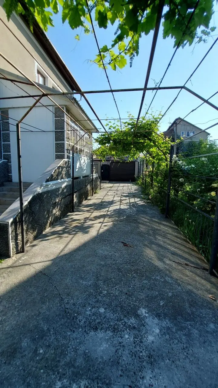Фото Продаю будинок, 350 кв. м, Абрикосова вул. 107 Одеса, ціна: 240000 $, код 1529