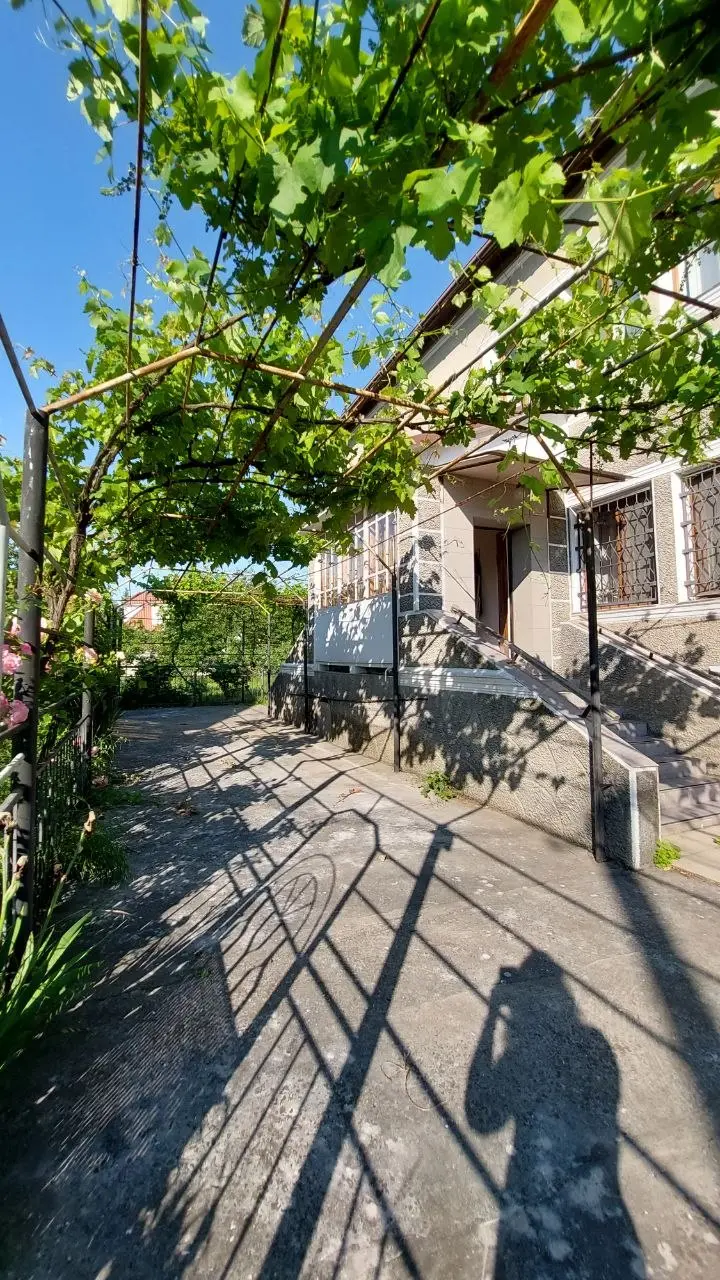 Фото Продаю будинок, 350 кв. м, Абрикосова вул. 107 Одеса, ціна: 240000 $, код 1529