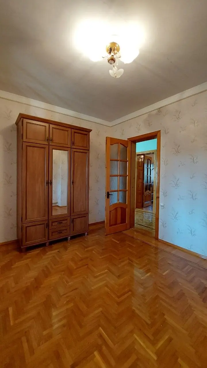 Фото Продаю будинок, 350 кв. м, Абрикосова вул. 107 Одеса, ціна: 240000 $, код 1529