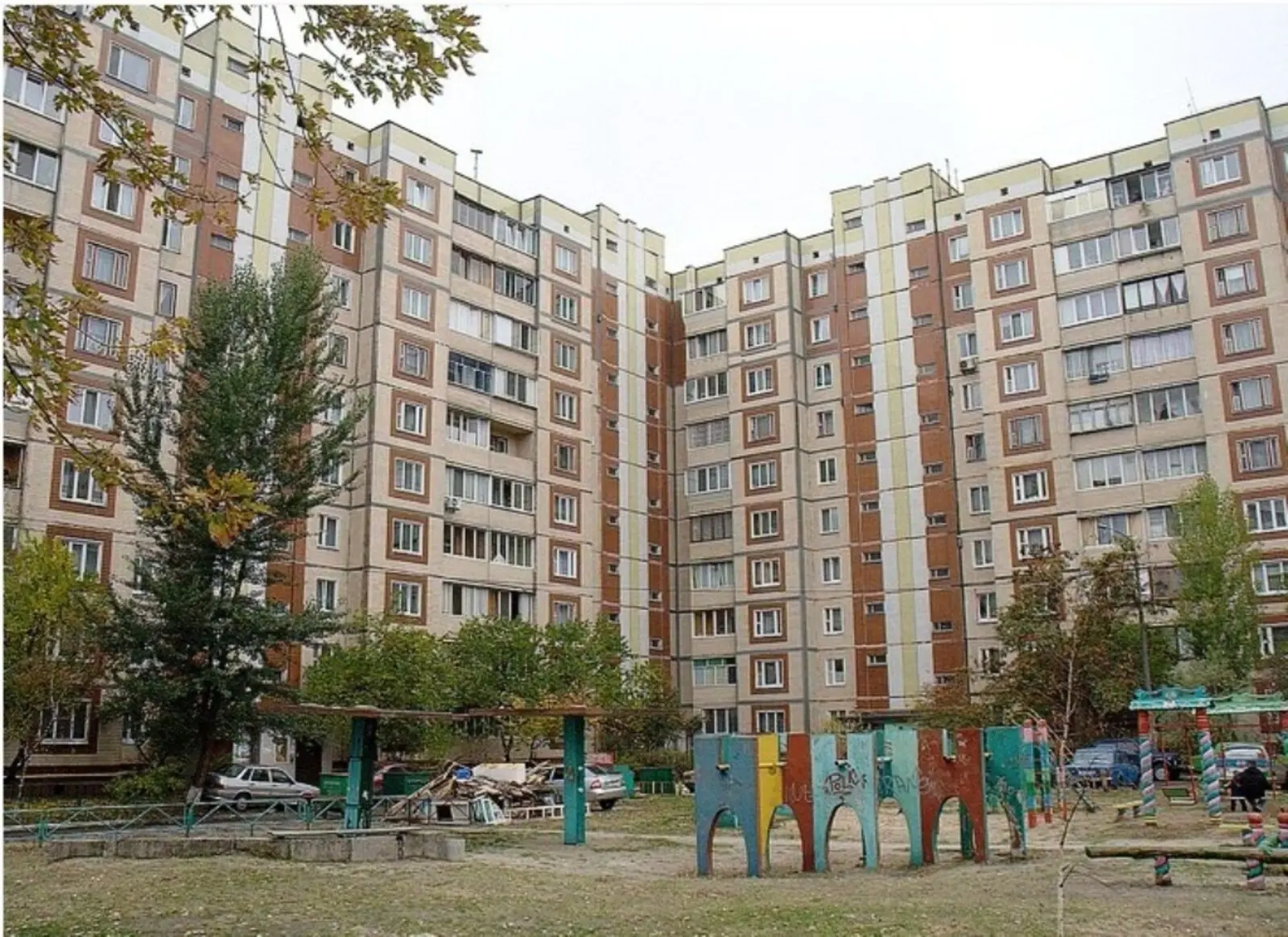 Фото Зняти 2 кімнатну квартиру, Миколи Закревського вул. (Милославська)  Київ в довгострокову оренду, ціна: 10000 грн, код 4911