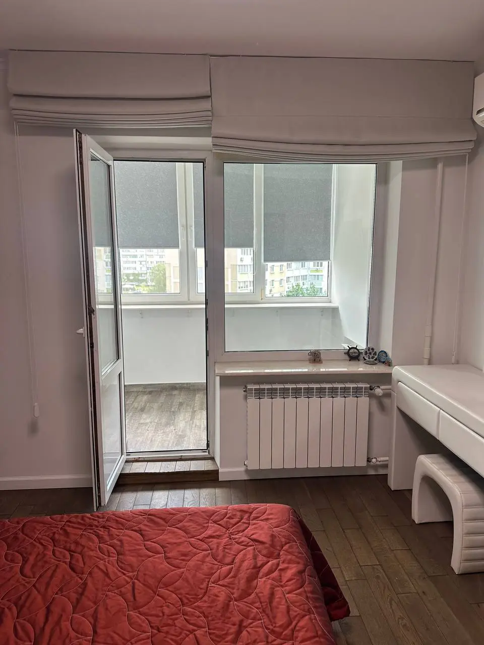 Фото Rent a 2-room apartment, Dragomanova Street 12а Kyiv for long-term rent, price: 25000 UAH, code 4912