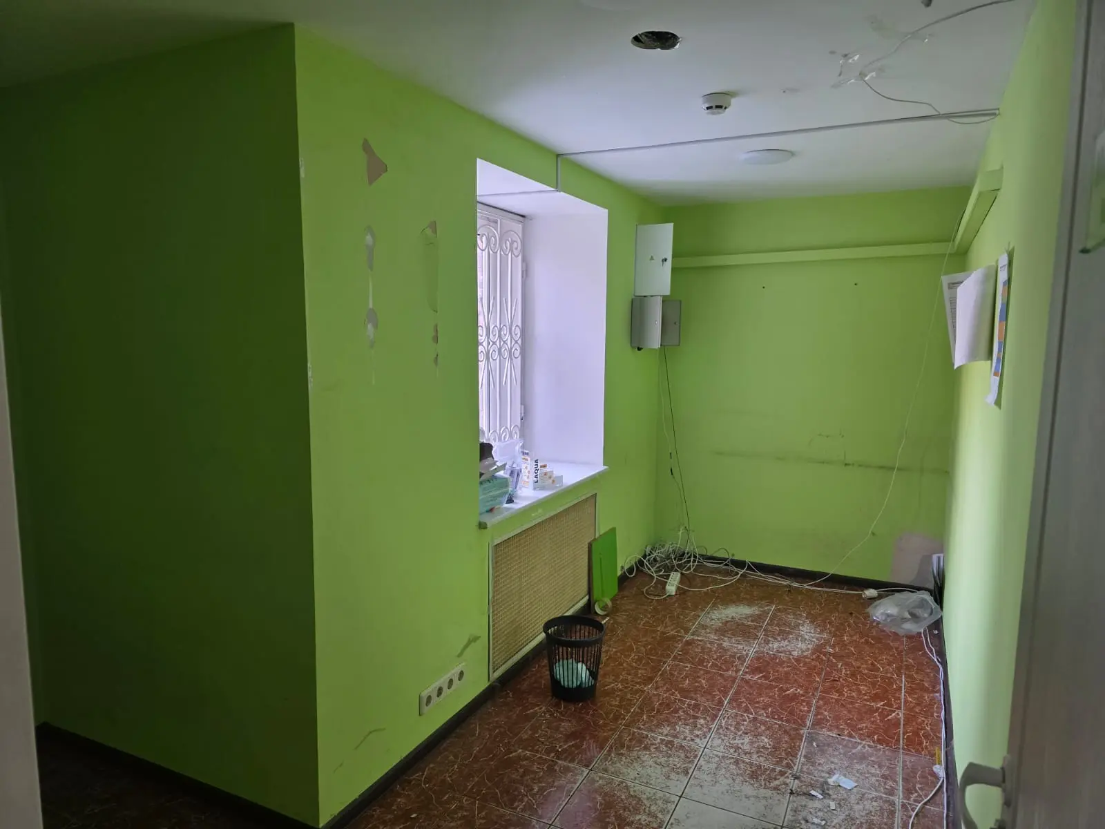 Фото Rent a retail space, Beresteiska Avenue (Peremohy Avenue) 22 Kyiv for long-term rent, price: 35000 UAH, code 4914