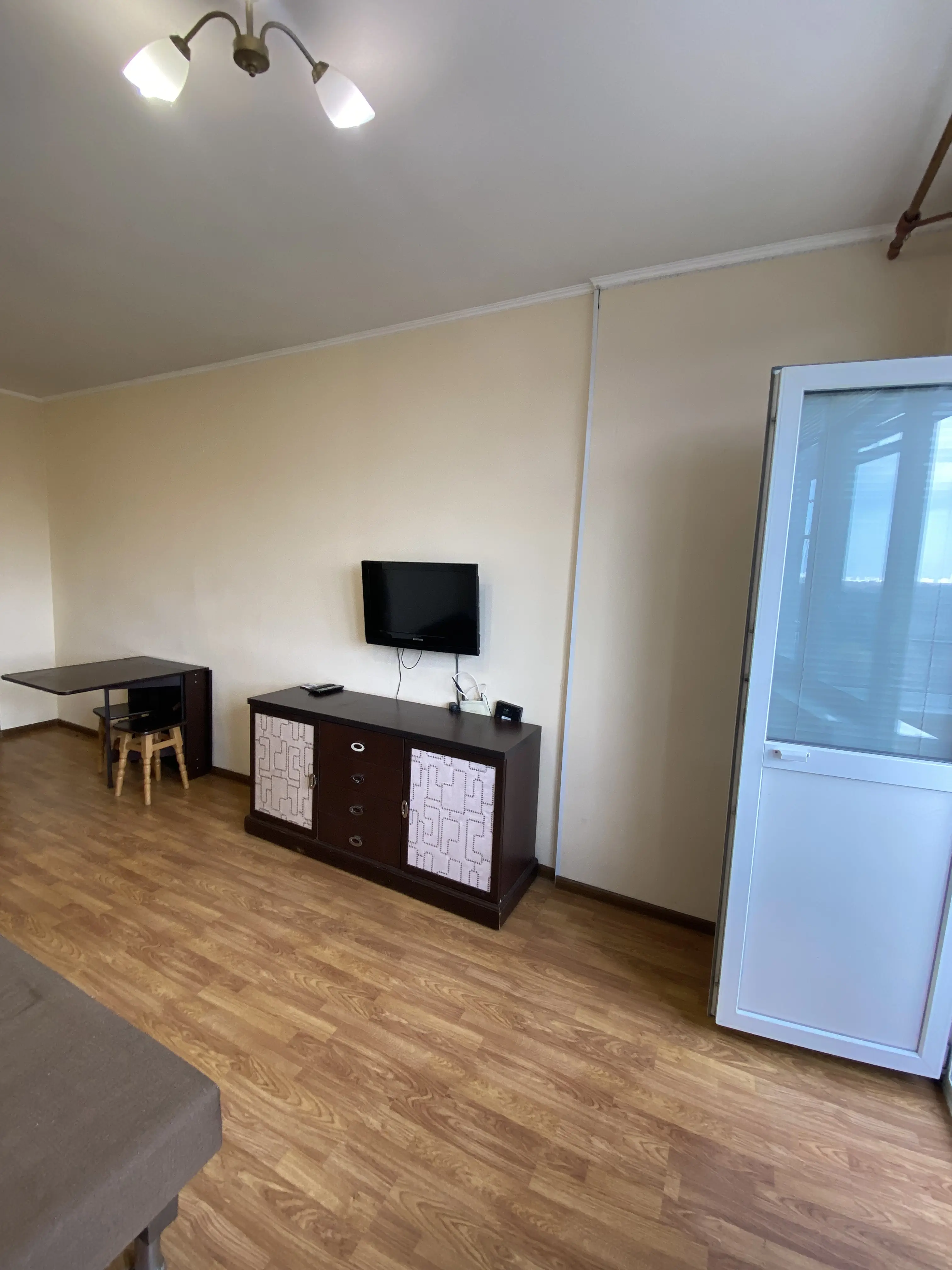 Фото Зняти 1 кімнатну квартиру, Жамбила Жабаєва вул. 22 Київ в довгострокову оренду, ціна: 13500 UAH, код 4918