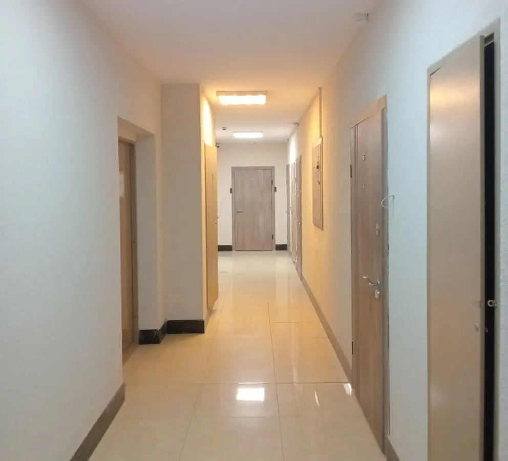 Фото Selling a 1-room apartment, 37 sq.m., Mykoly Bazhana Avenue 17 Kyiv, price: 48000 $, code 4922