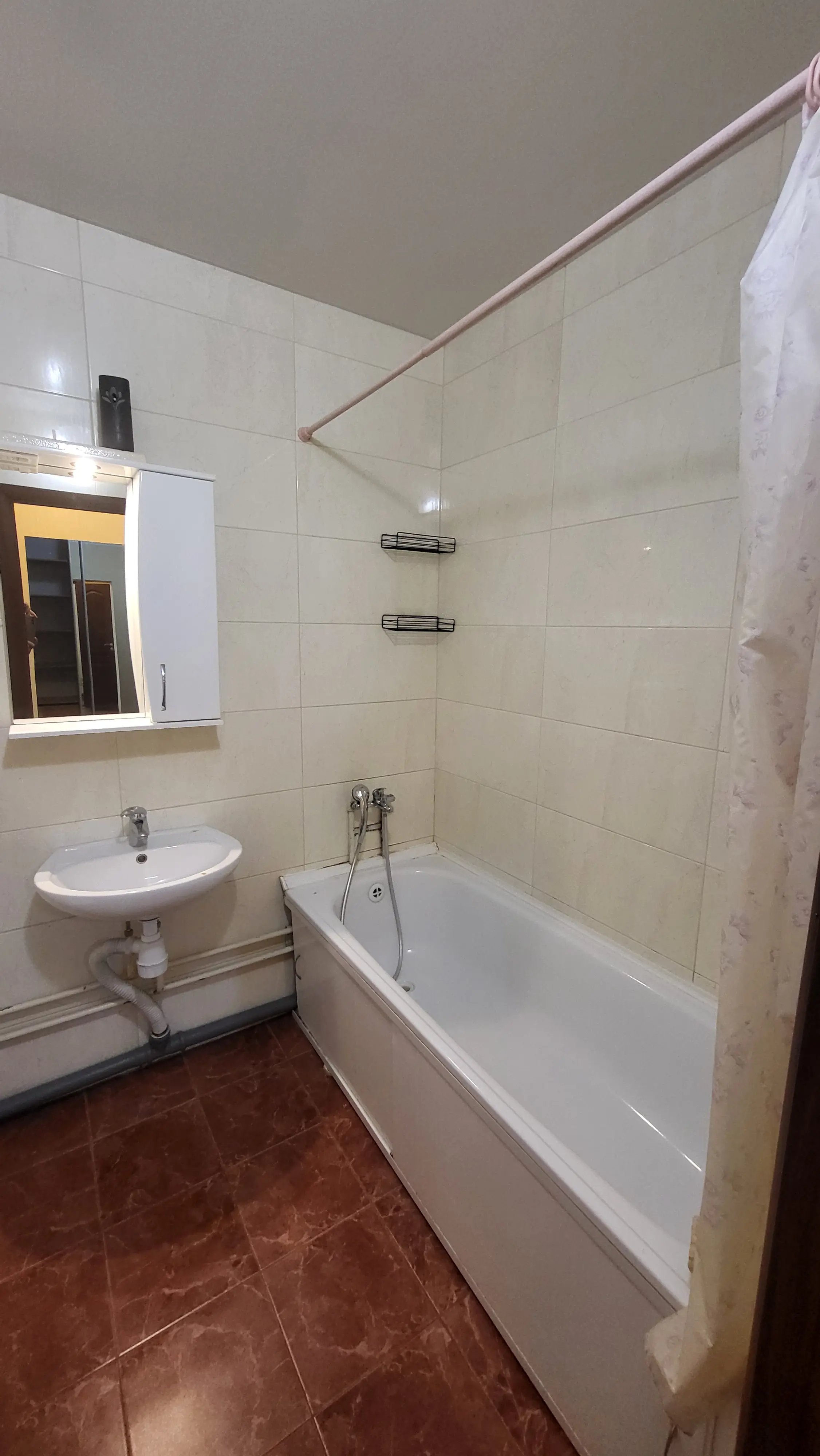 Фото Rent a 1-room apartment, Grigoriya Vaschenko Street 7 Kyiv for long-term rent, price: 12000 UAH, code 4925