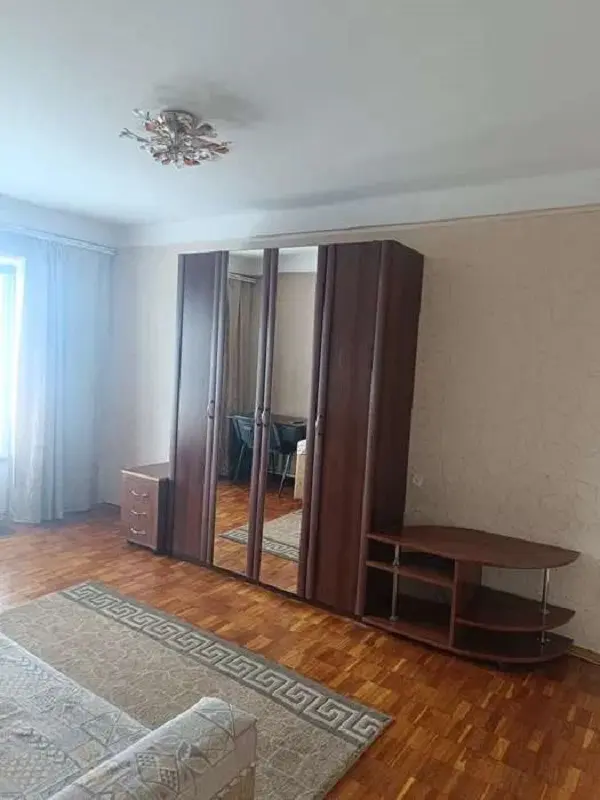 Фото Продаю -комнатную квартиру, 45 кв. м, Амвросия Бучмы ул. 3 Киев, цена: 63000 $, код 4930