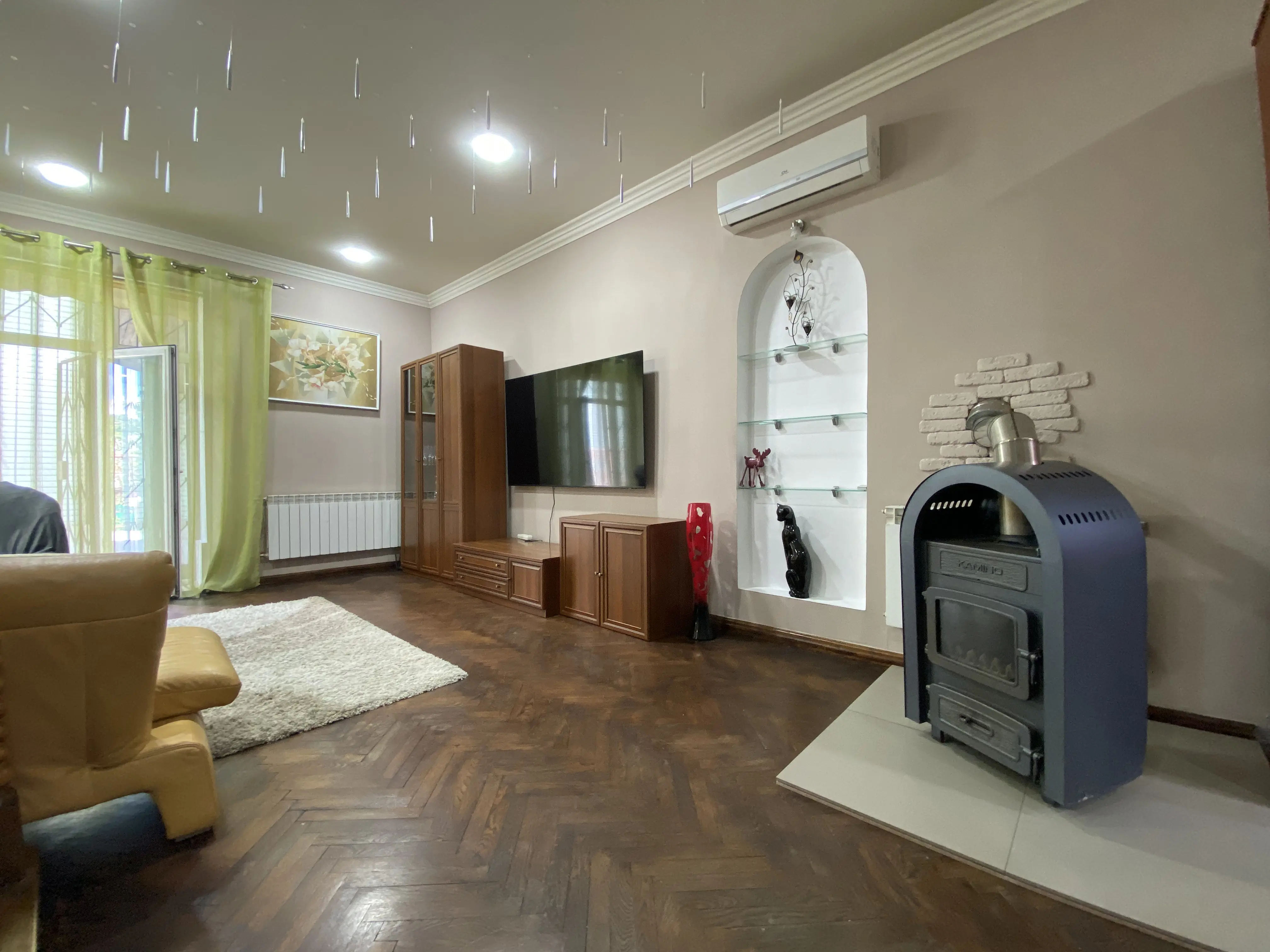 Фото Rent a house, Lutnevyi lane  Kyiv for long-term rent, price: 1500 $, code 4946