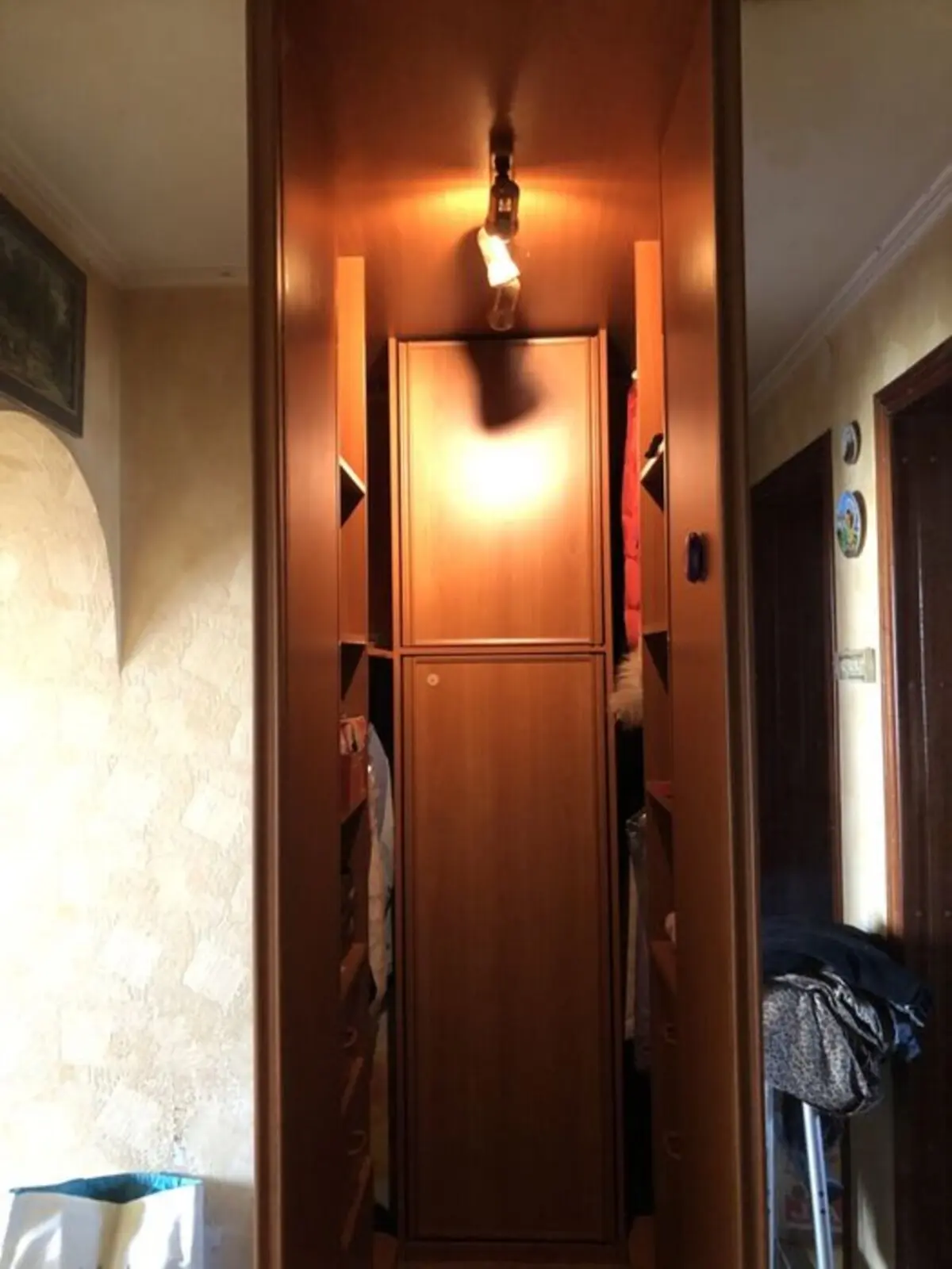 Фото Rent a 3-room apartment, Volodymyra Ivasiuka Avenue (Heroiv Stalinhrada Avenue) 27а Kyiv for long-term rent, price: 400 $, code 4951