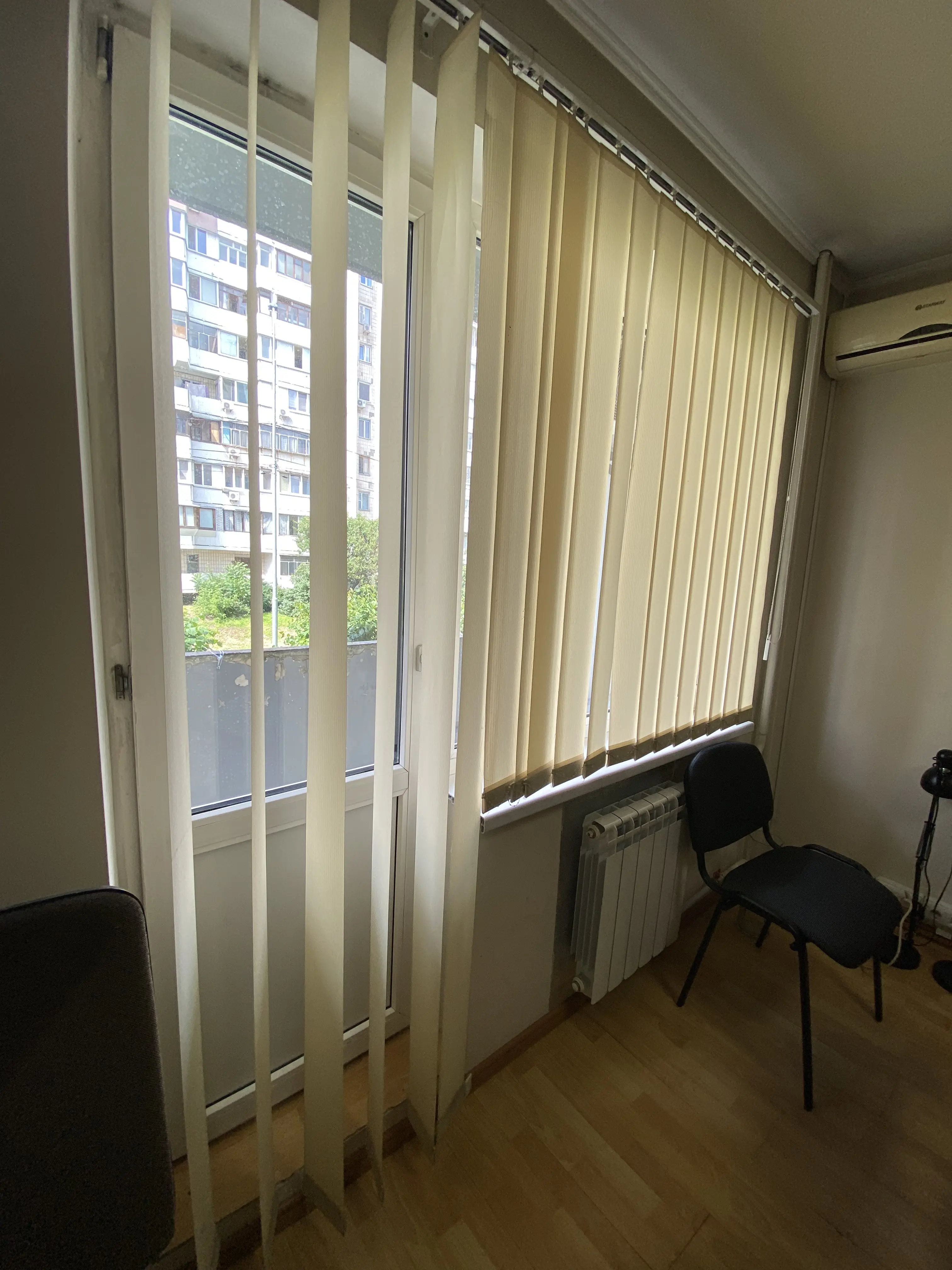 Фото Selling an office, 101 sq.m., Vasylia Stusa Street 35/37 Kyiv, price: 149999 $, code 4955