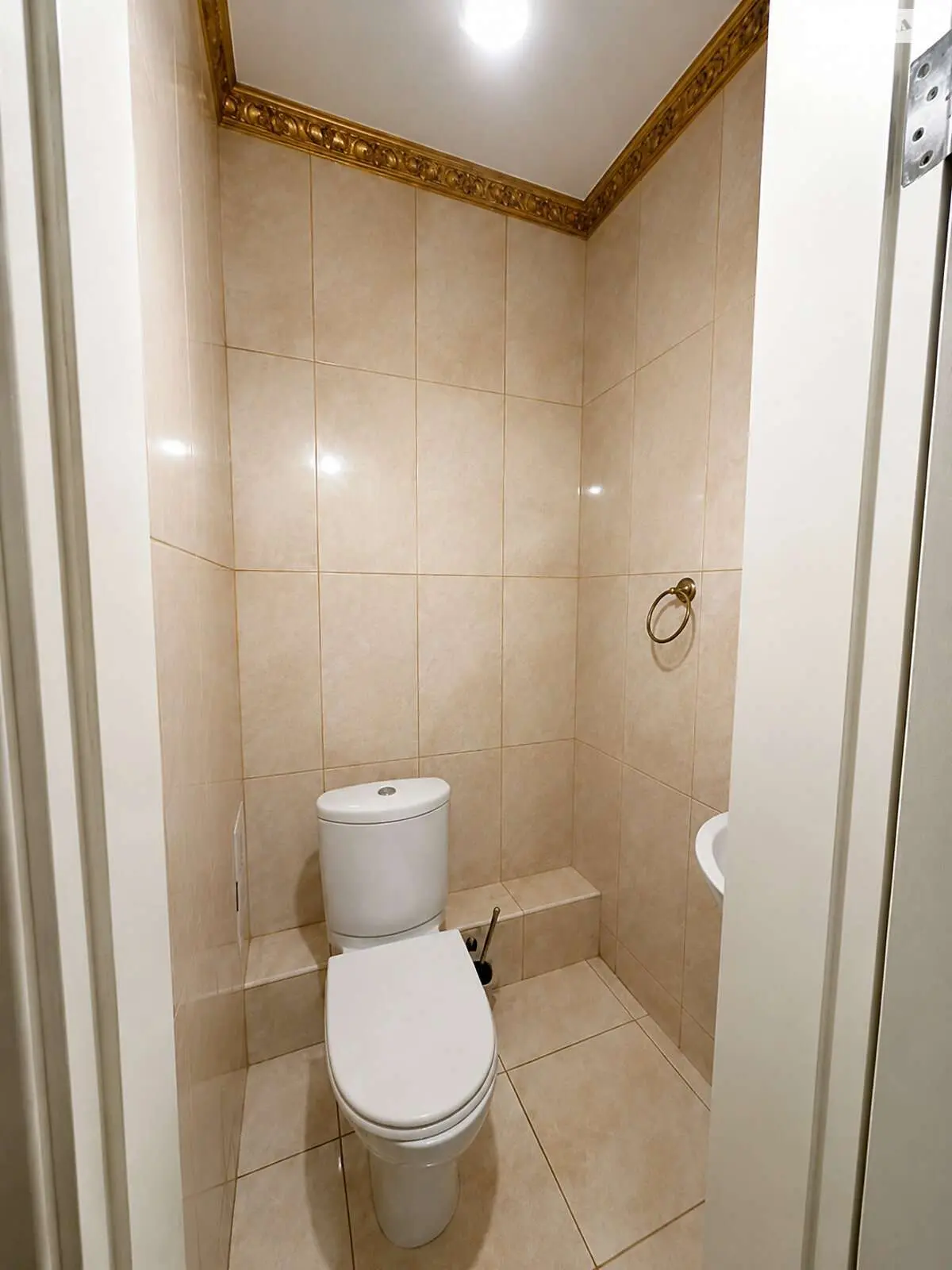 Фото Selling a 2-room apartment, 63 sq.m., Yelyzavety Chavdar Street 3 Kyiv, price: 110000 $, code 4956