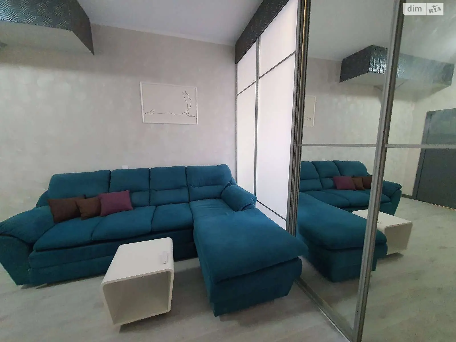 Фото Selling a 1-room apartment, 43 sq.m., Sribnokilska Street 3в Kyiv, price: 65000 $, code 4960