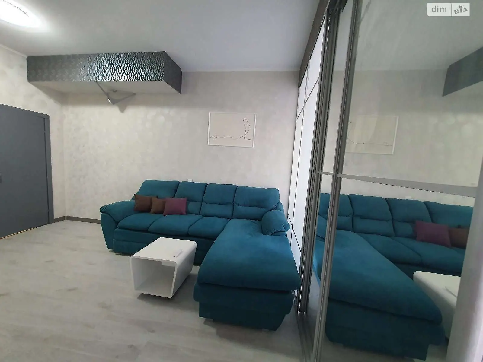 Фото Selling a 1-room apartment, 43 sq.m., Sribnokilska Street 3в Kyiv, price: 65000 $, code 4960