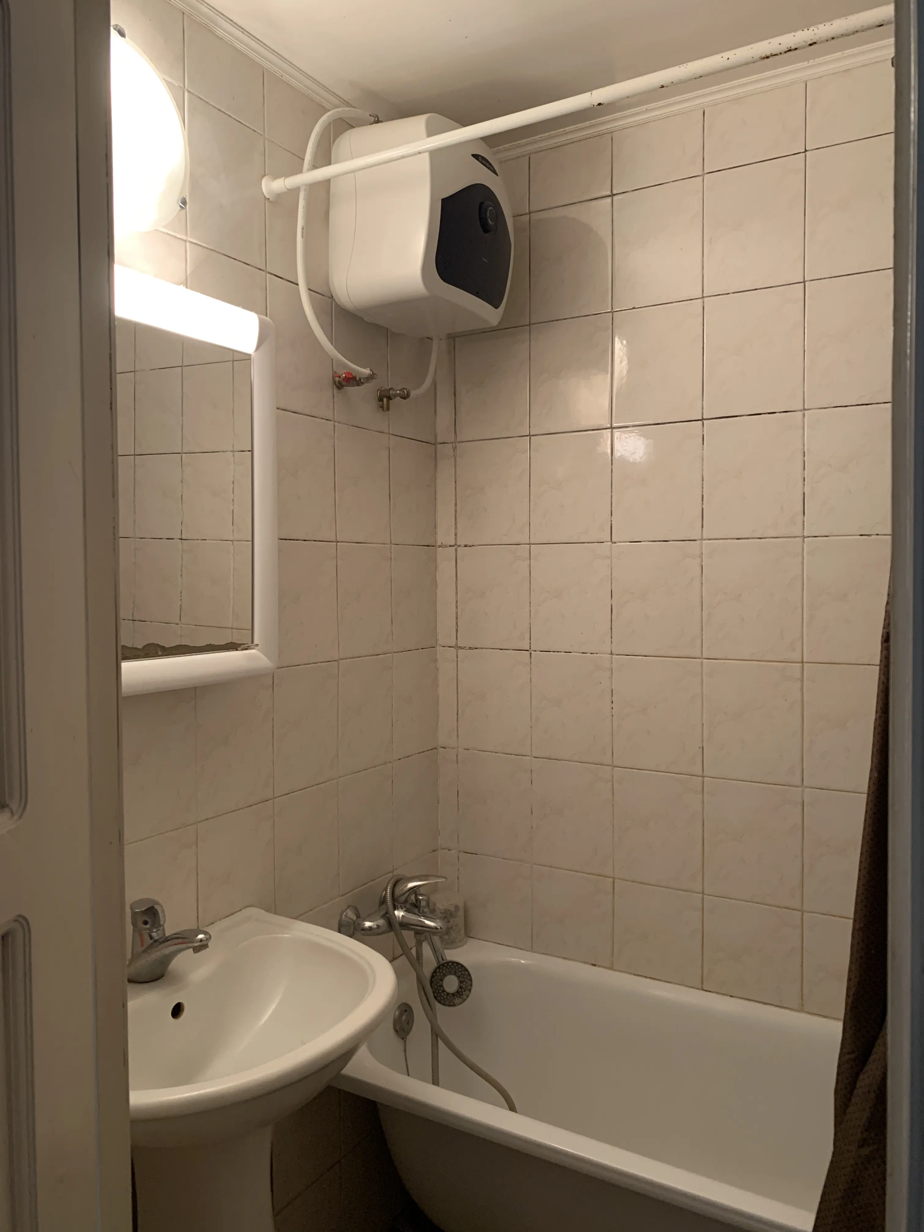 Фото Продаю 4 кімнатну квартиру, 82 кв. м, Героїв Праці вул. 12д Харків, ціна: 43000 $, код 4963