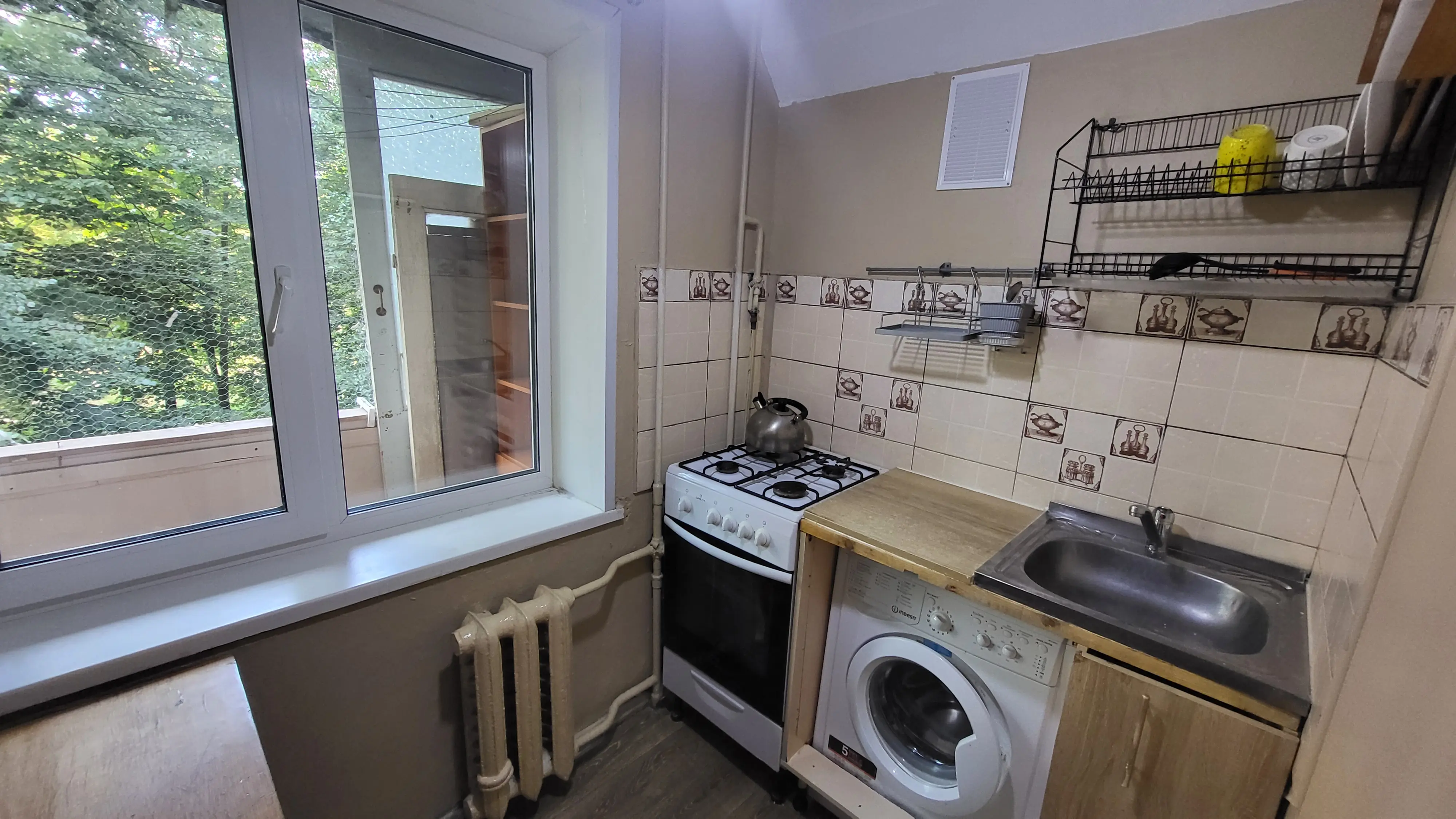 Фото Rent a 1-room apartment, Mykoly Mateiuka Street 9 Kyiv for long-term rent, price: 9000 UAH, code 4982