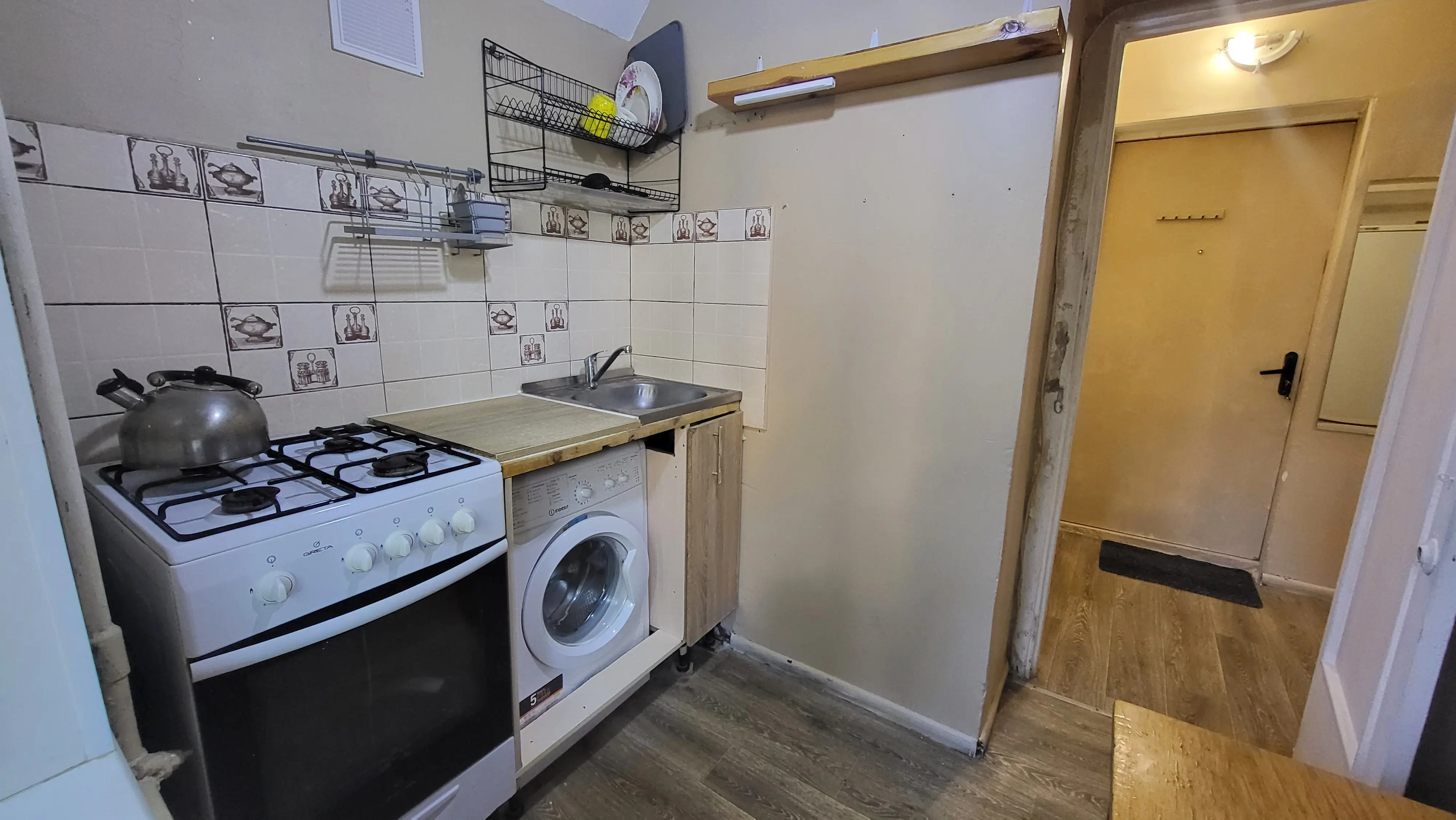 Фото Rent a 1-room apartment, Mykoly Mateiuka Street 9 Kyiv for long-term rent, price: 9000 UAH, code 4982