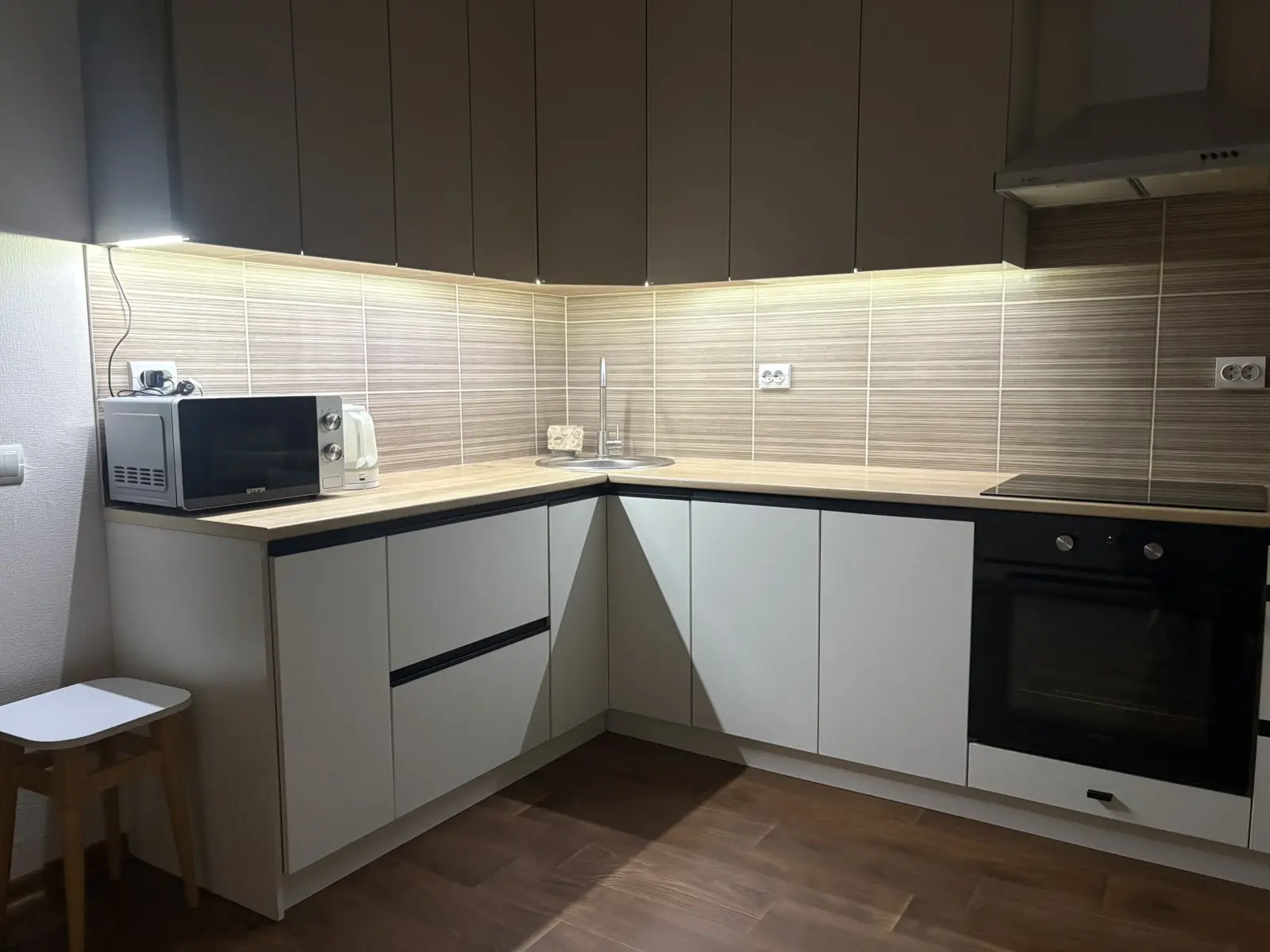 Фото Rent a 1-room apartment, Revutskoho Street 54 Kyiv for long-term rent, price: 15000 UAH, code 4984