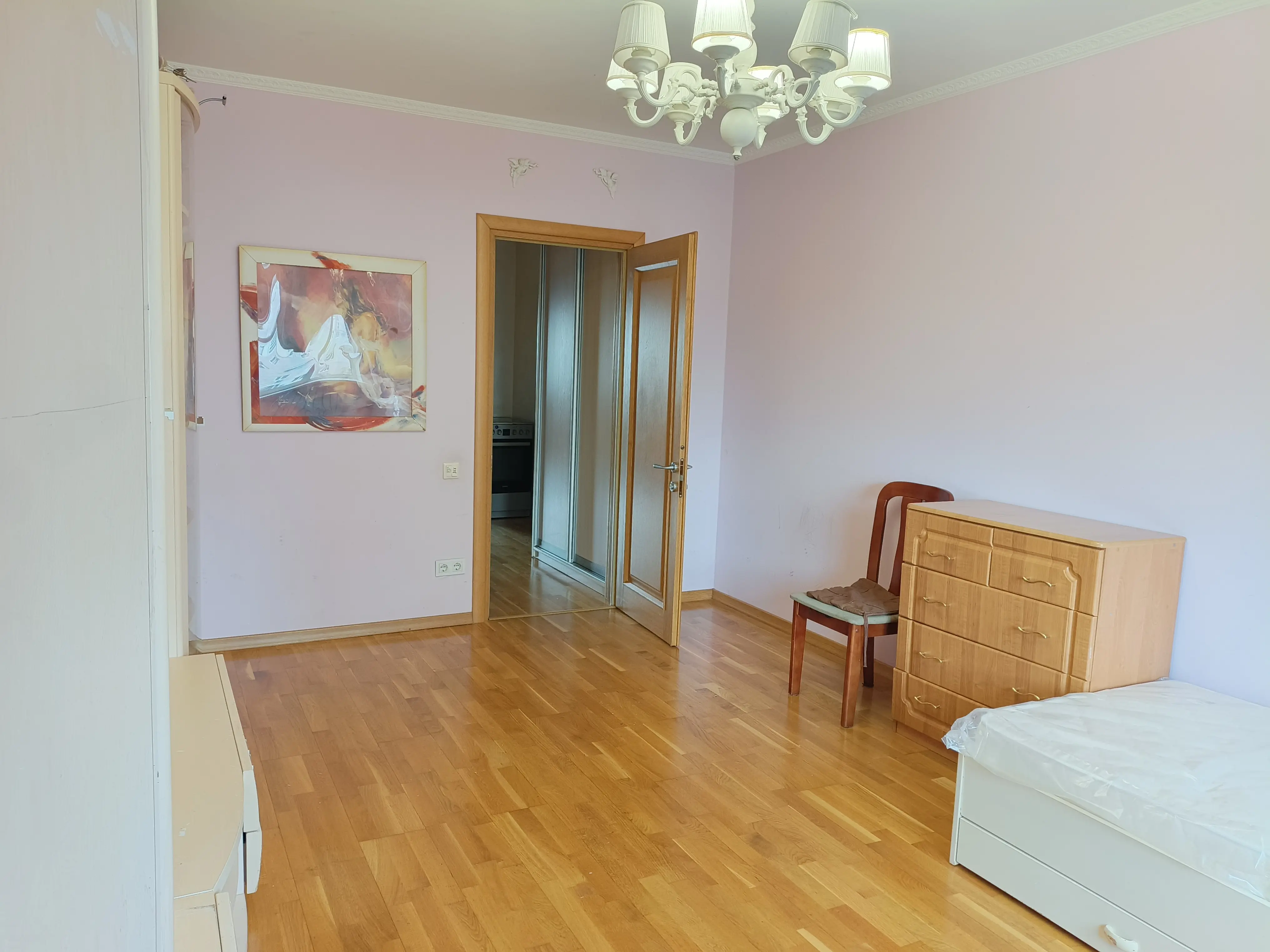 Фото Selling a 3-room apartment, 99 sq.m., Myloslavska Street 47а Kyiv, price: 92000 $, code 4985