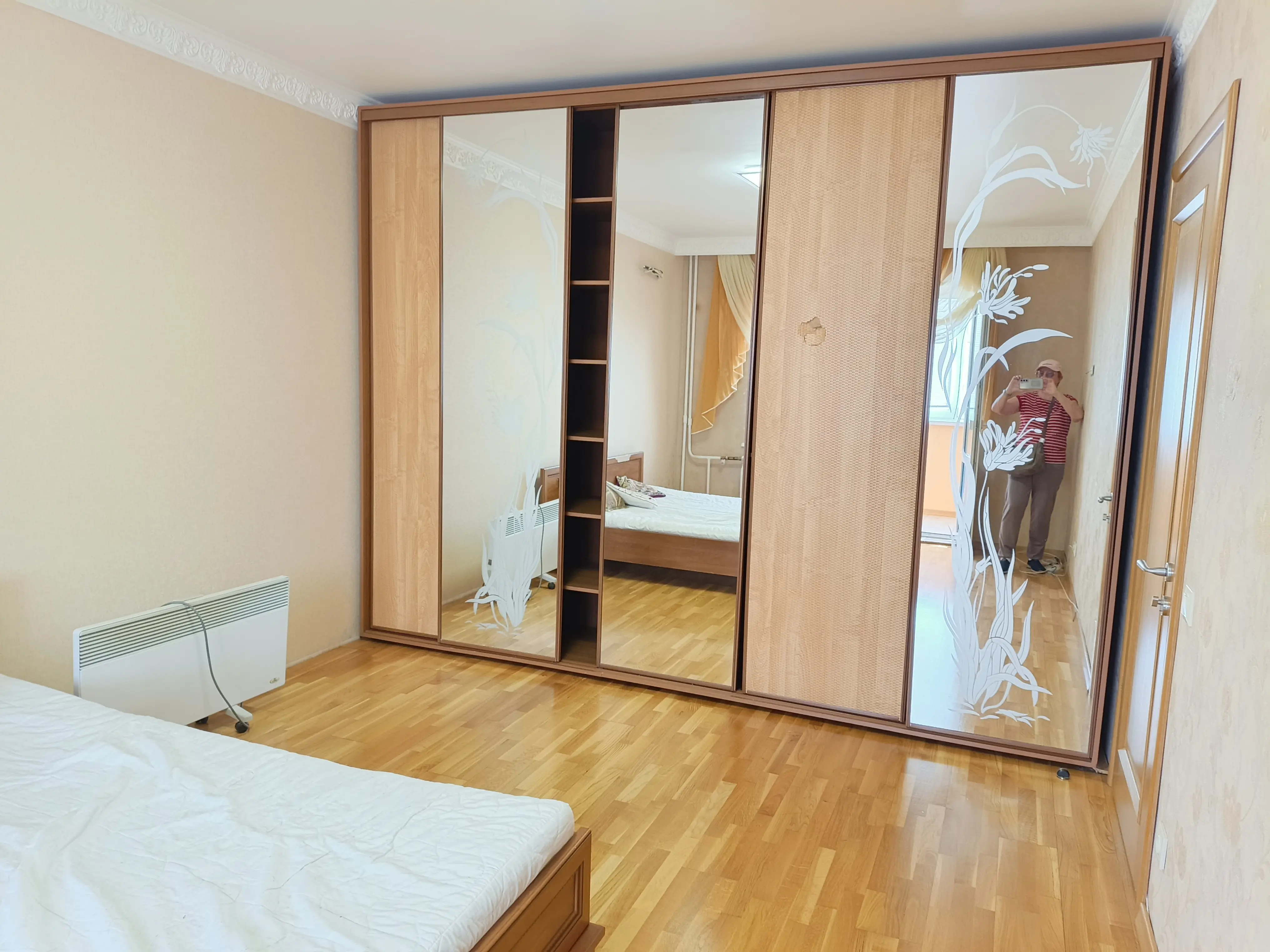 Фото Selling a 3-room apartment, 99 sq.m., Myloslavska Street 47а Kyiv, price: 92000 $, code 4985