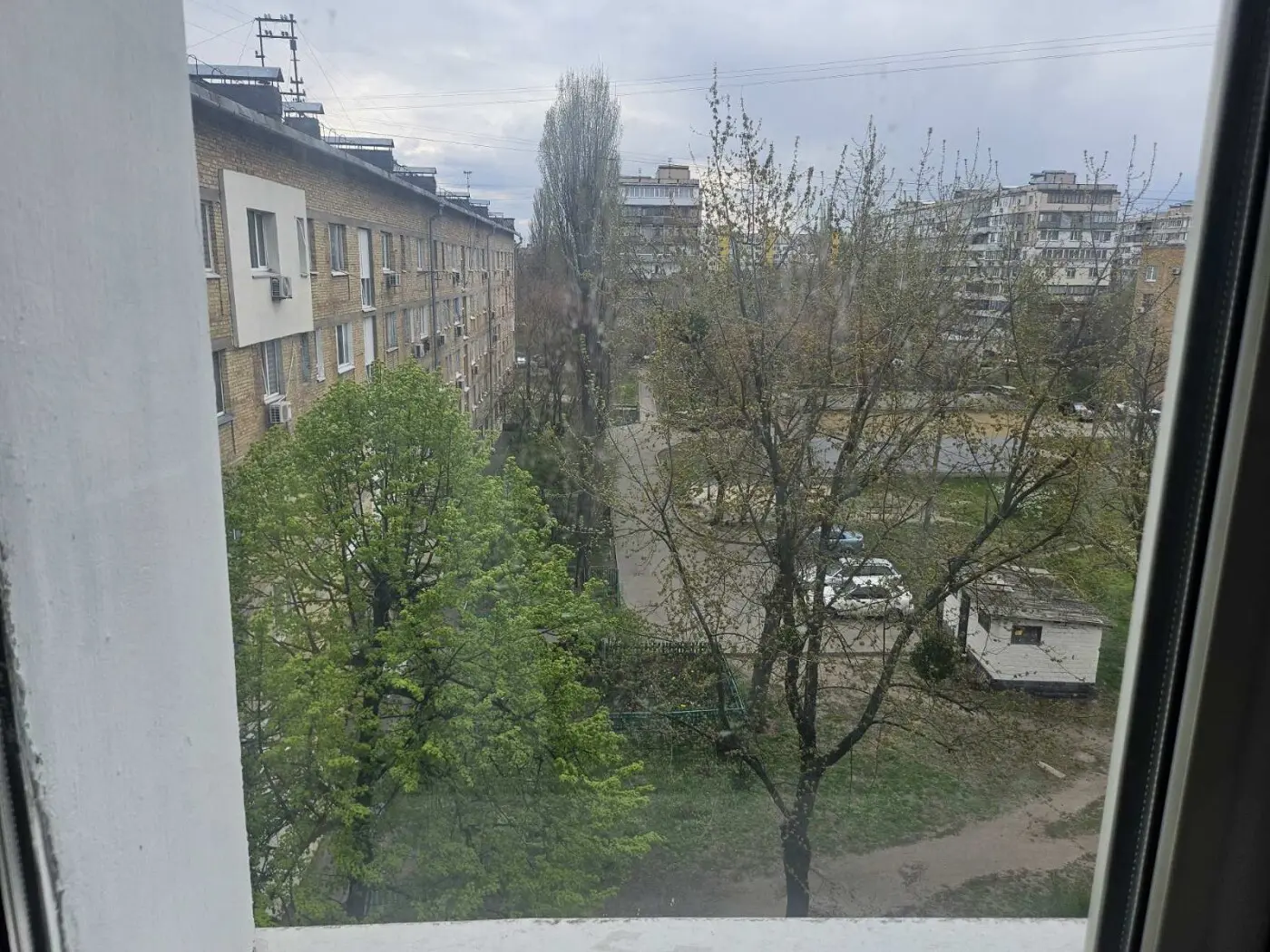 Фото Продаю 2-комнатную квартиру, 46 кв. м, Милютенко ул. 26а Киев, цена: 54000 $, код 4989