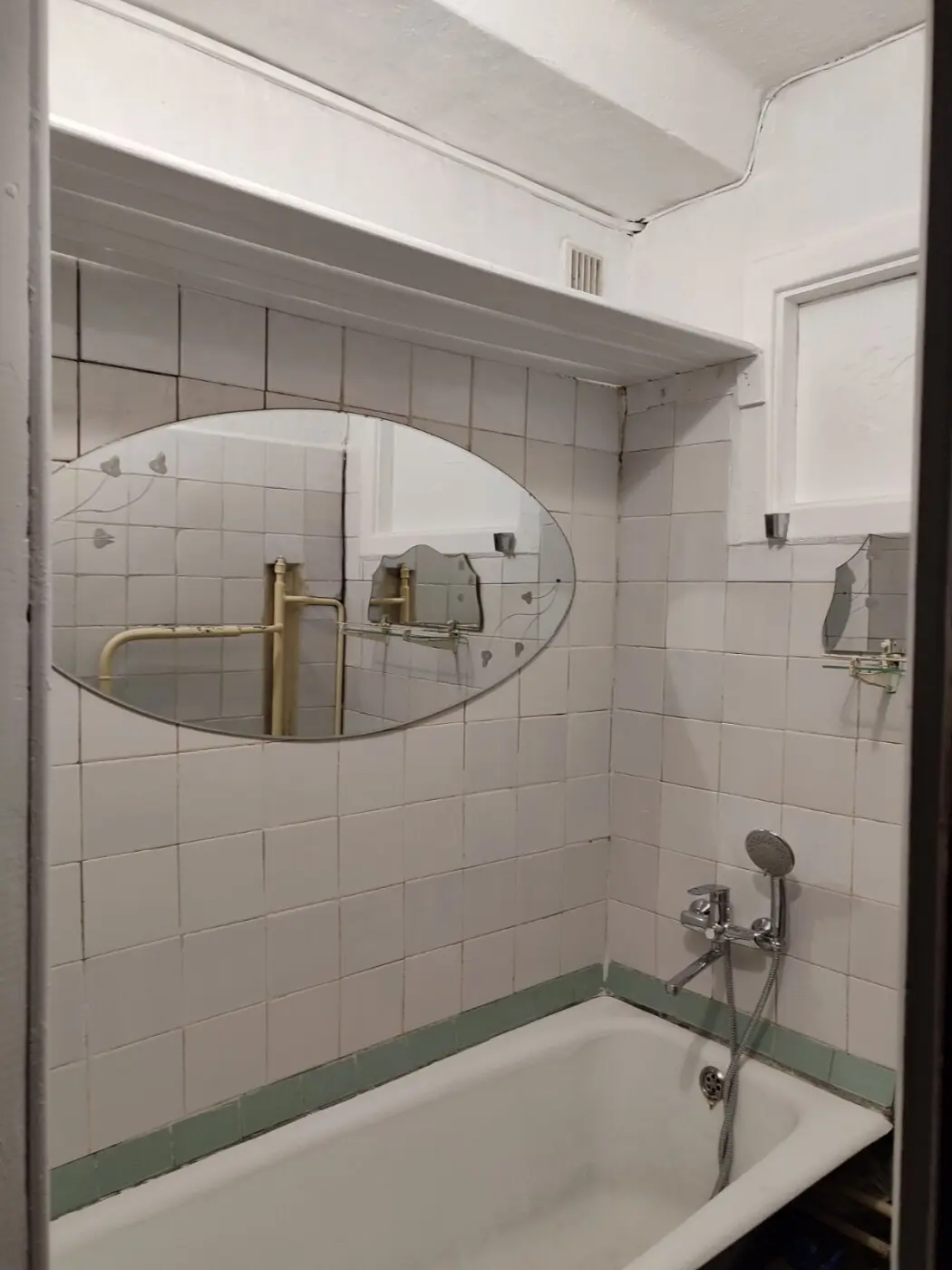 Фото Продаю 2-комнатную квартиру, 46 кв. м, Милютенко ул. 26а Киев, цена: 54000 $, код 4989