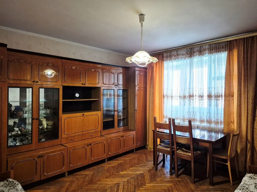 Фото Зняти 2 кімнатну квартиру, Лісовий просп. 43 Київ в довгострокову оренду, ціна: 10000 грн, код 4991