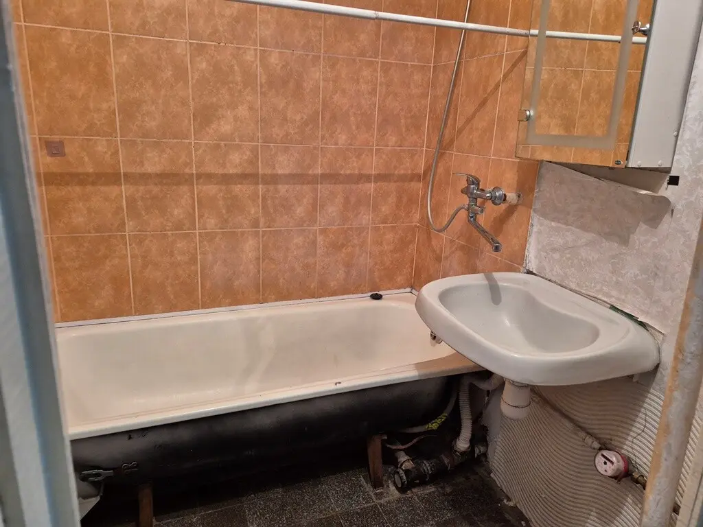 Фото Продаю 1-комнатную квартиру, 43 кв. м, Николая Лаврухина ул. 11 Киев, цена: 43000 $, код 4992